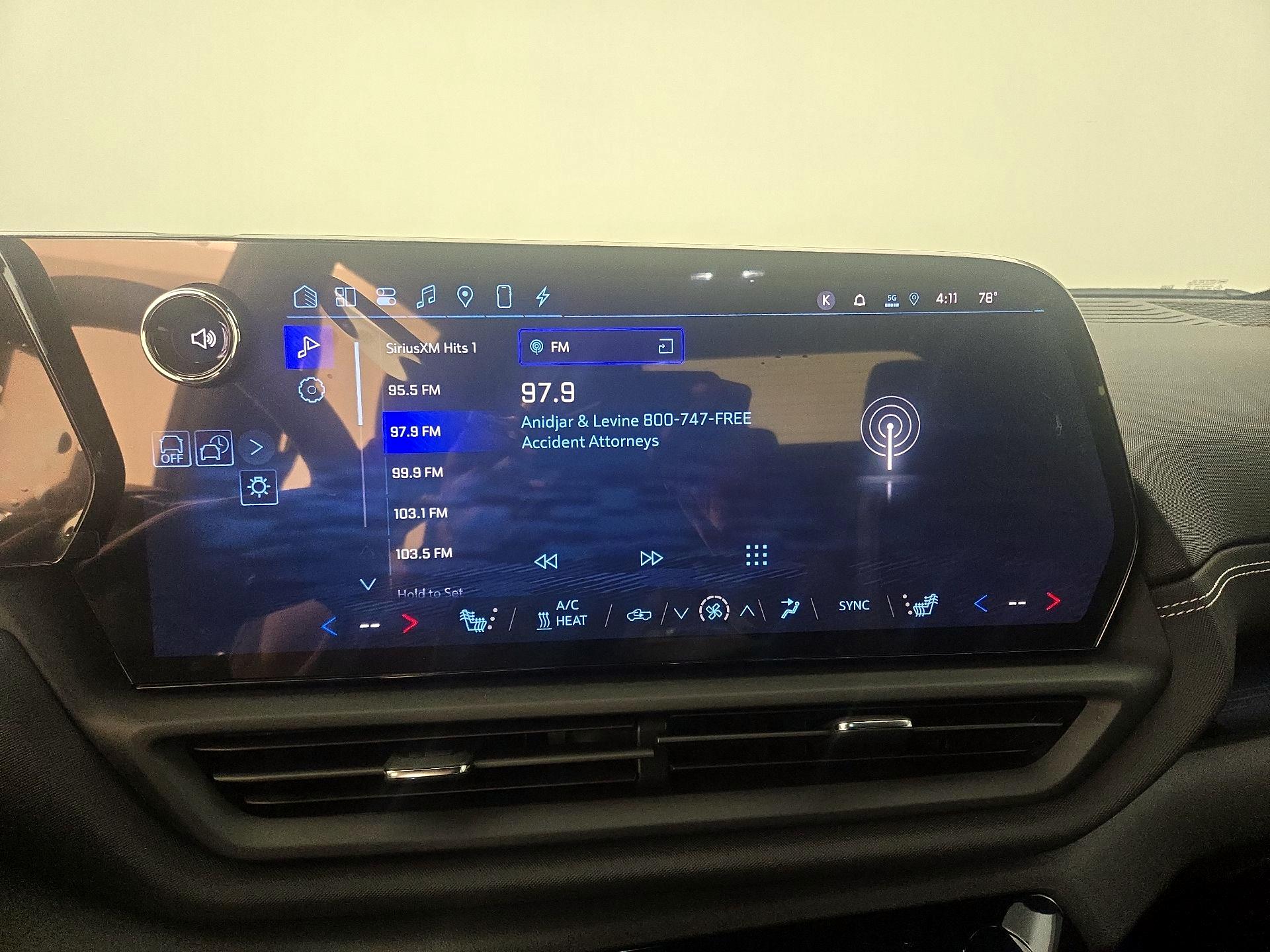 Thumbnail: 2026 Chevrolet Silverado EV - 16