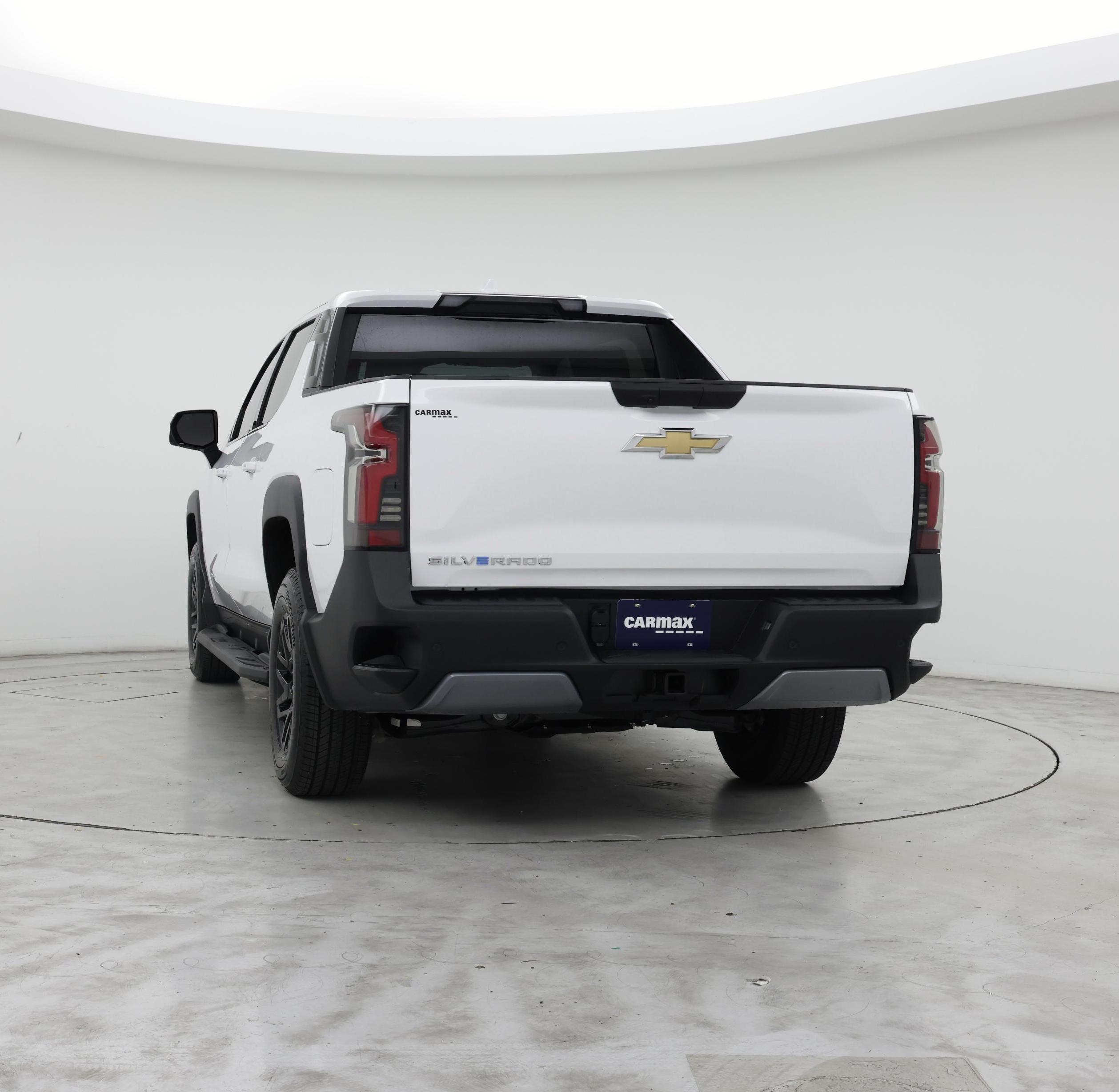 Thumbnail: 2026 Chevrolet Silverado EV - 6