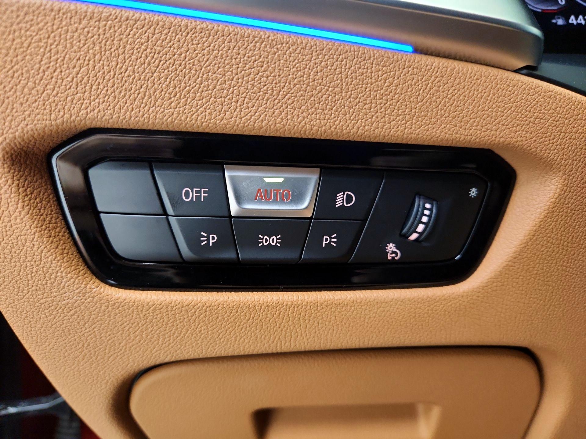 Thumbnail: 2021 BMW 4 Series - 13