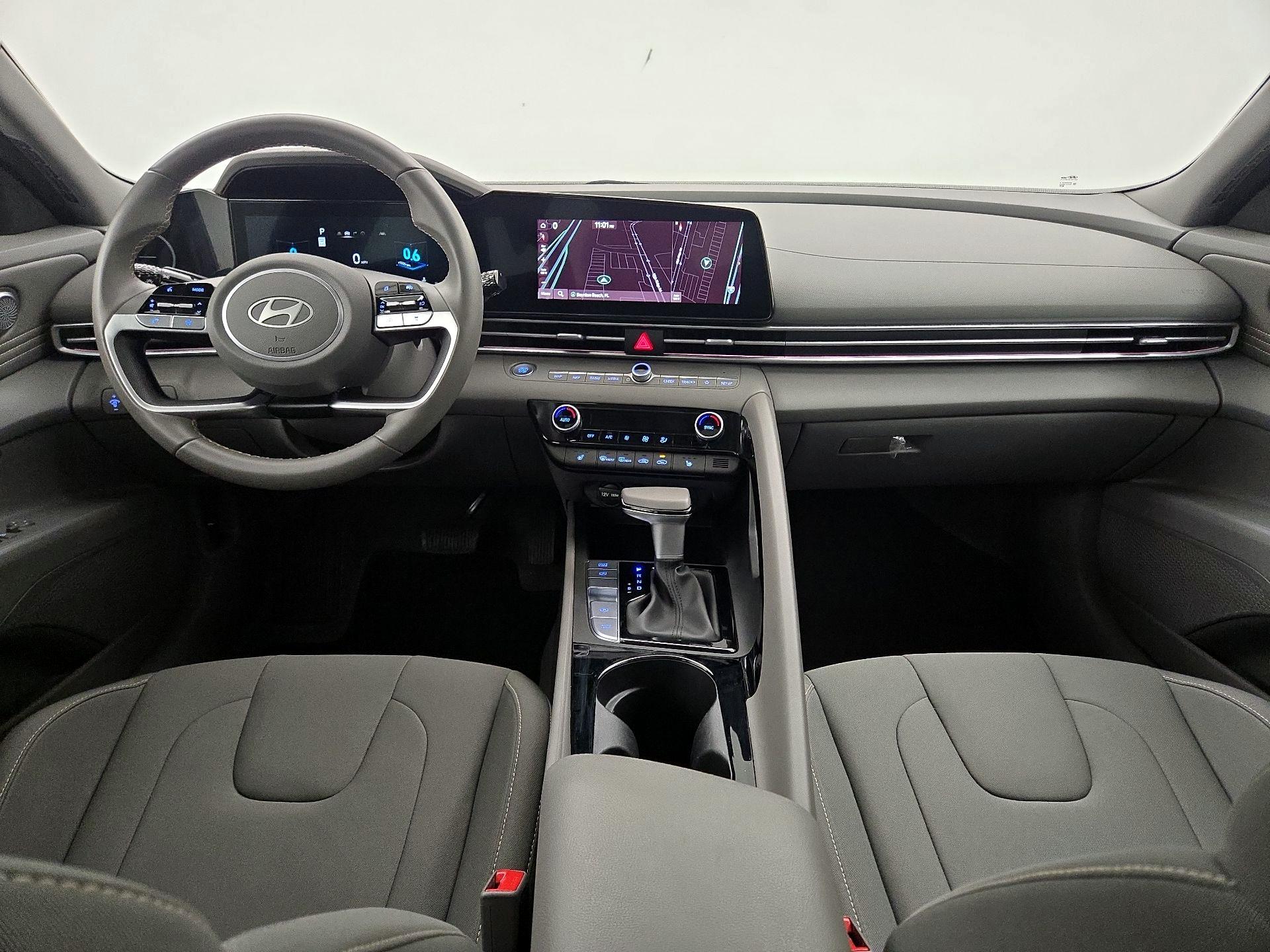 Thumbnail: 2025 Hyundai Elantra - 9