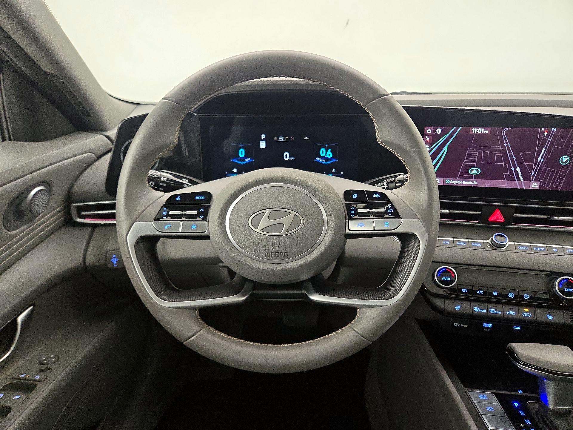 Thumbnail: 2025 Hyundai Elantra - 10