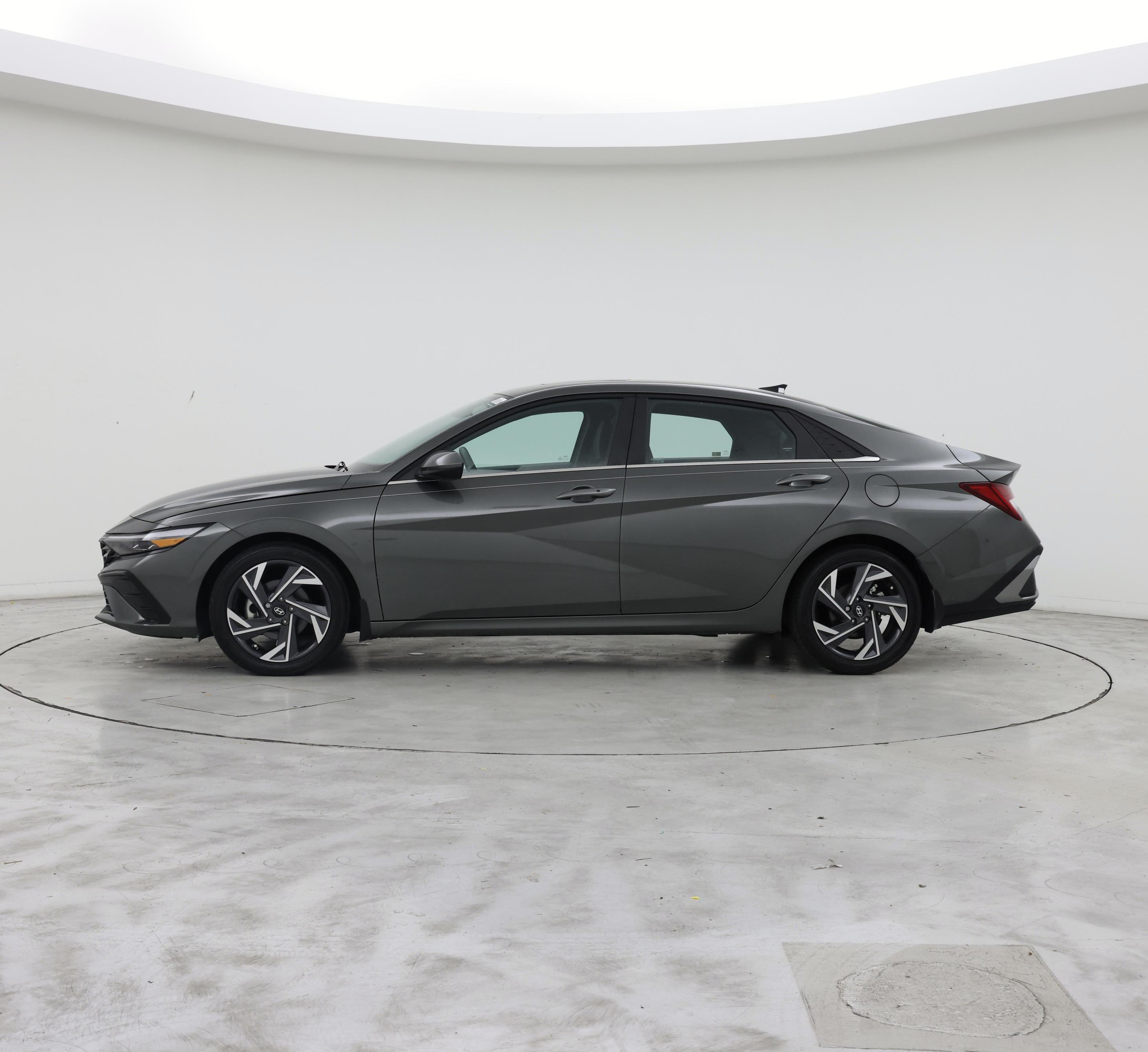 Thumbnail: 2025 Hyundai Elantra - 3