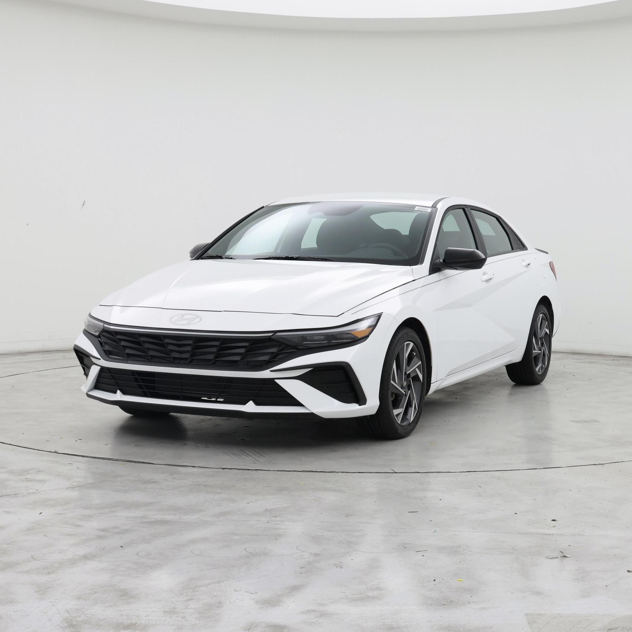 Thumbnail: 2025 Hyundai Elantra - 4