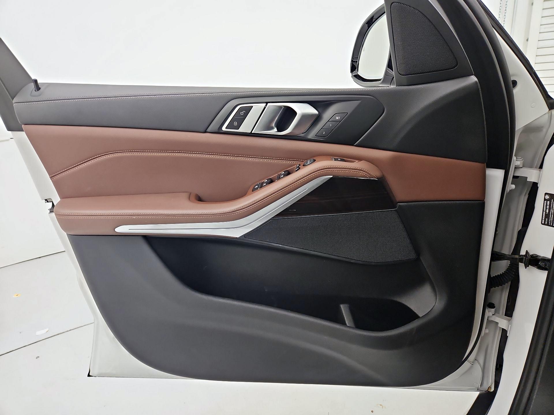 Thumbnail: 2020 BMW X5 - 12