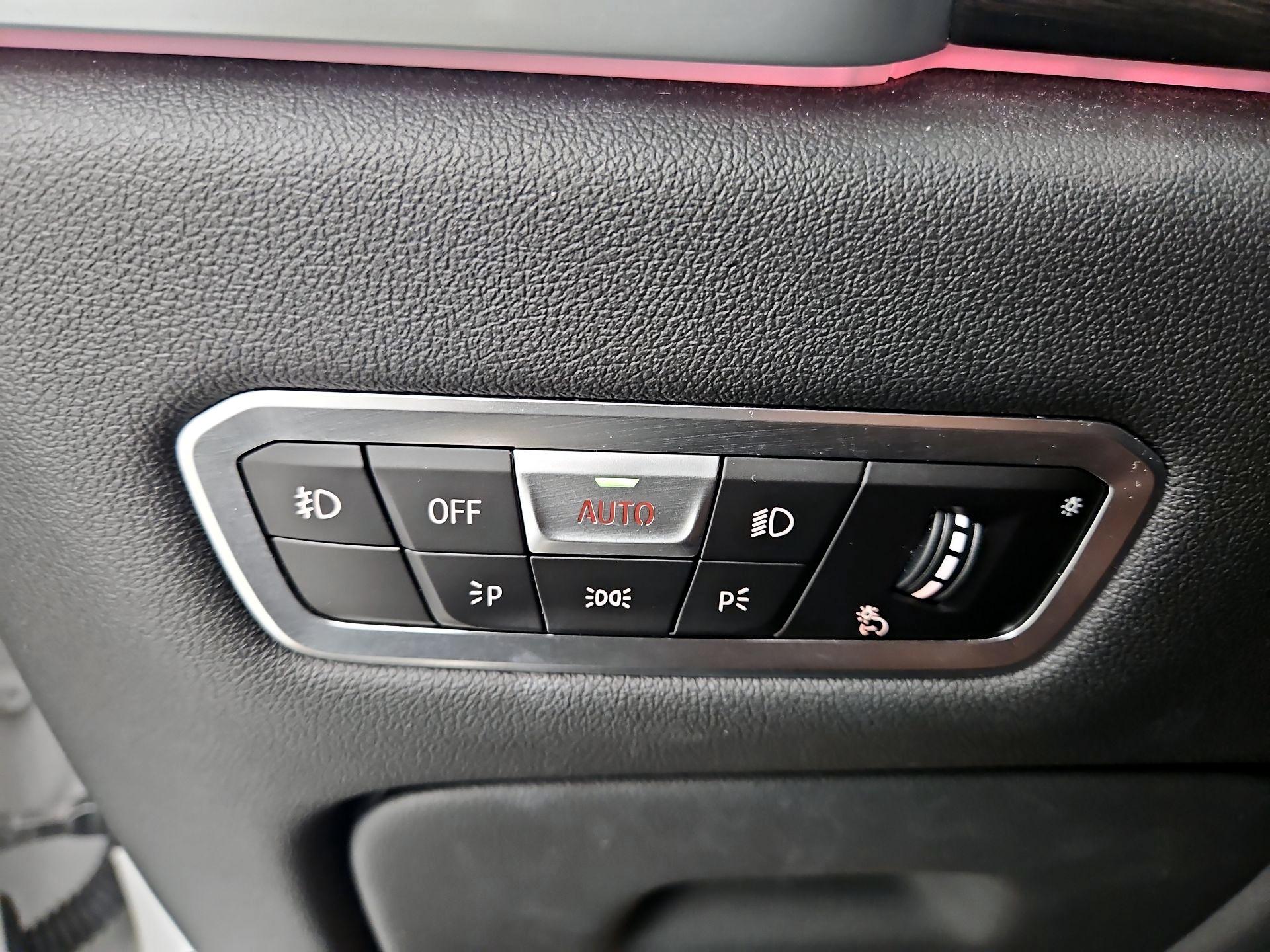 Thumbnail: 2020 BMW X5 - 13