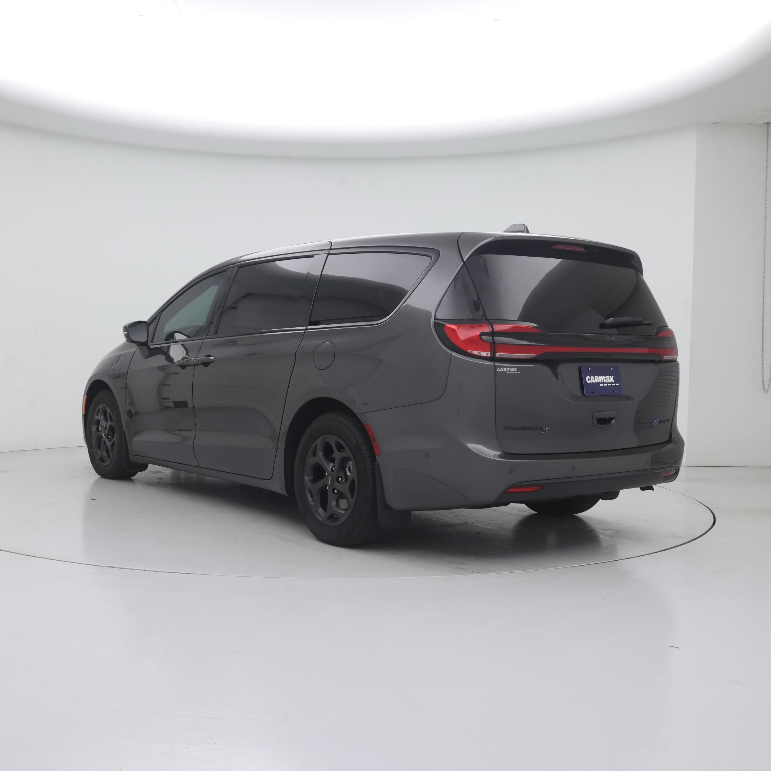Thumbnail: 2022 Chrysler Pacifica - 2