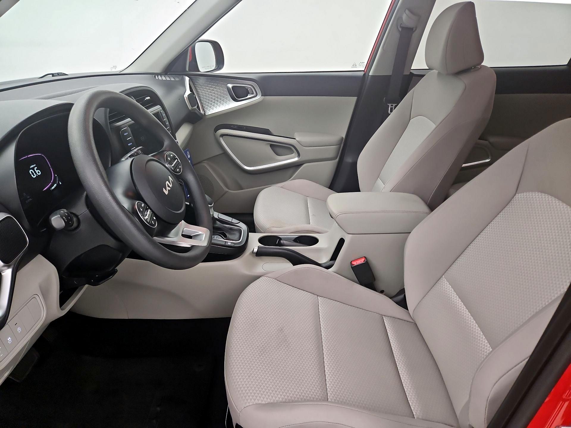 Thumbnail: 2023 Kia Soul - 11