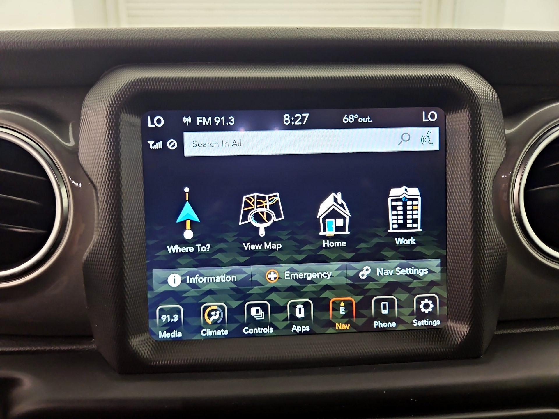 Thumbnail: 2022 Jeep Wrangler - 14