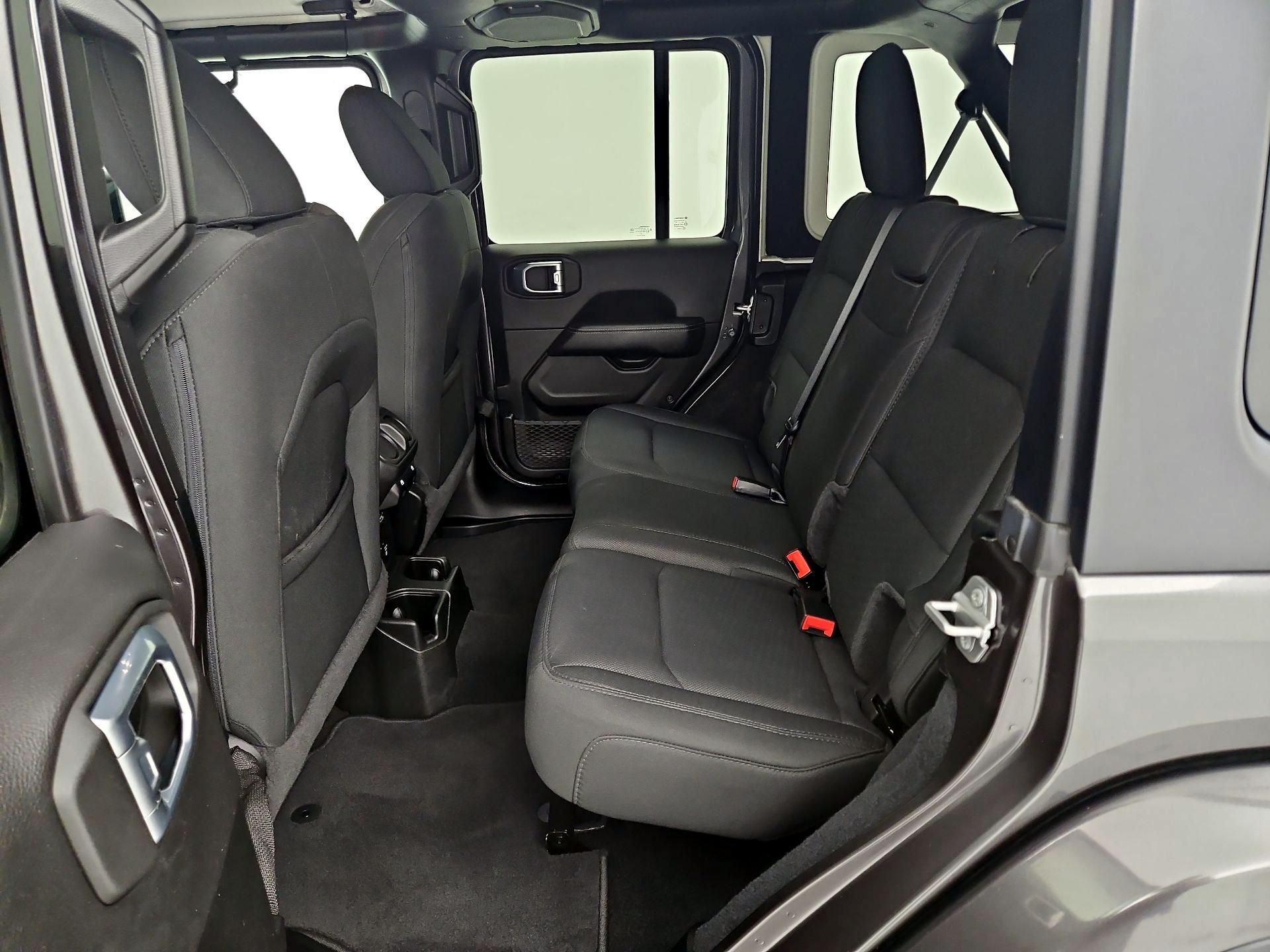 Thumbnail: 2022 Jeep Wrangler - 20