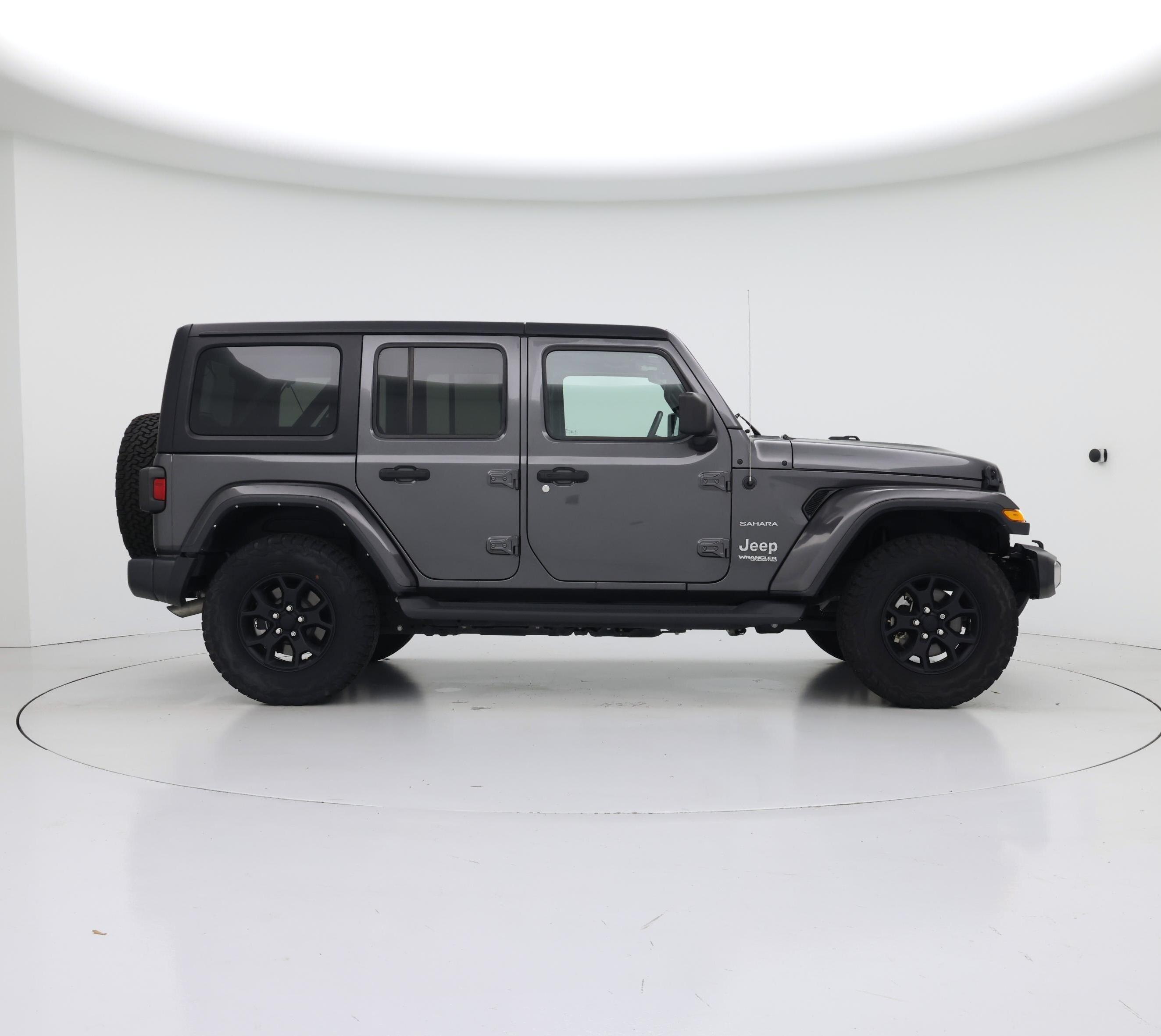 Thumbnail: 2022 Jeep Wrangler - 7