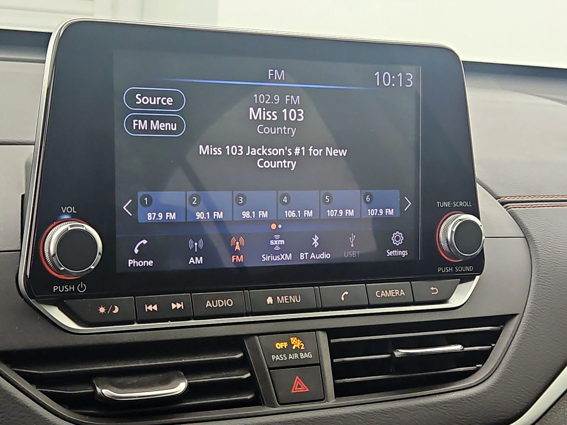 Thumbnail: 2021 Nissan Altima - 15