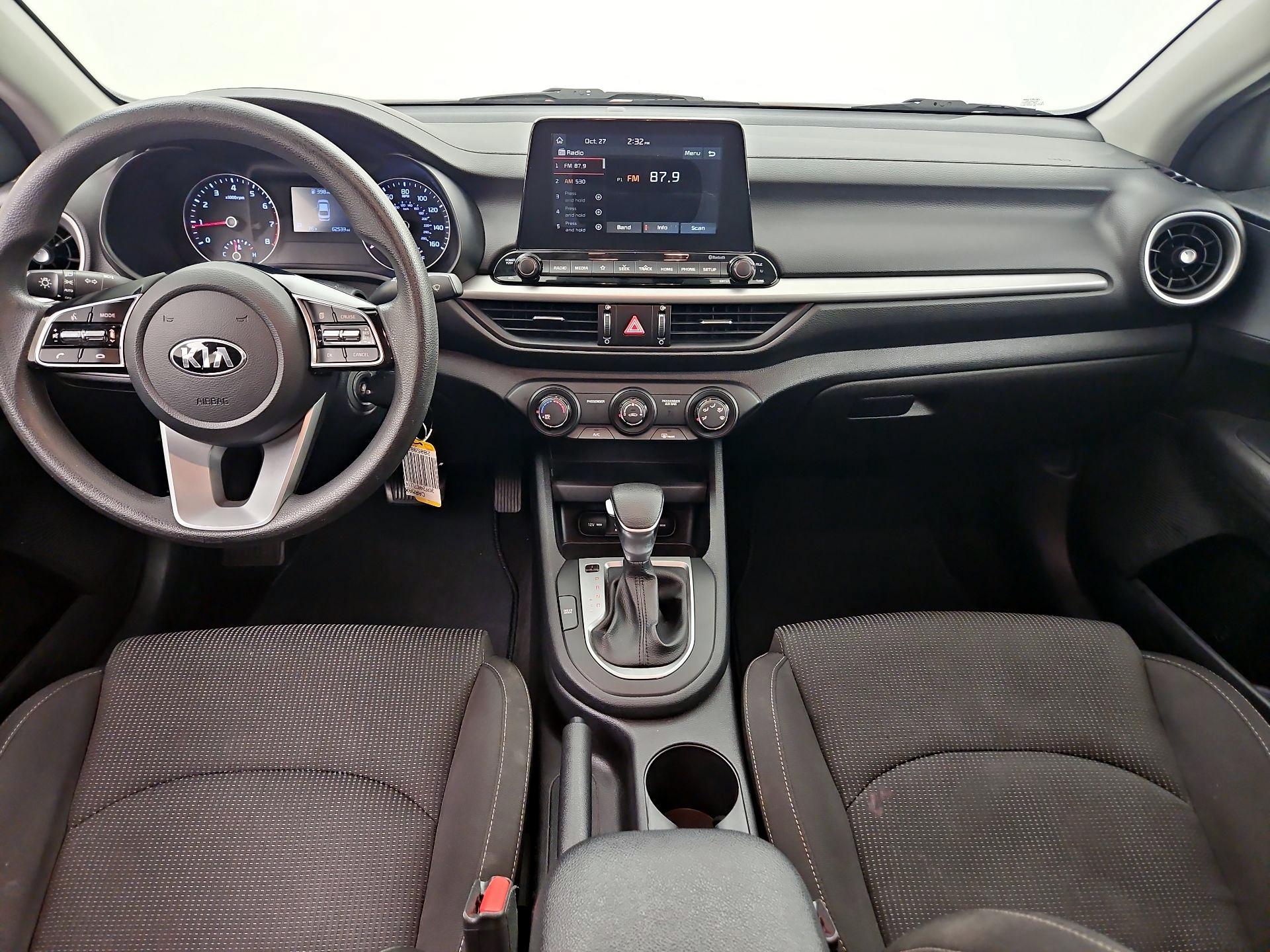 Thumbnail: 2020 Kia Forte - 9