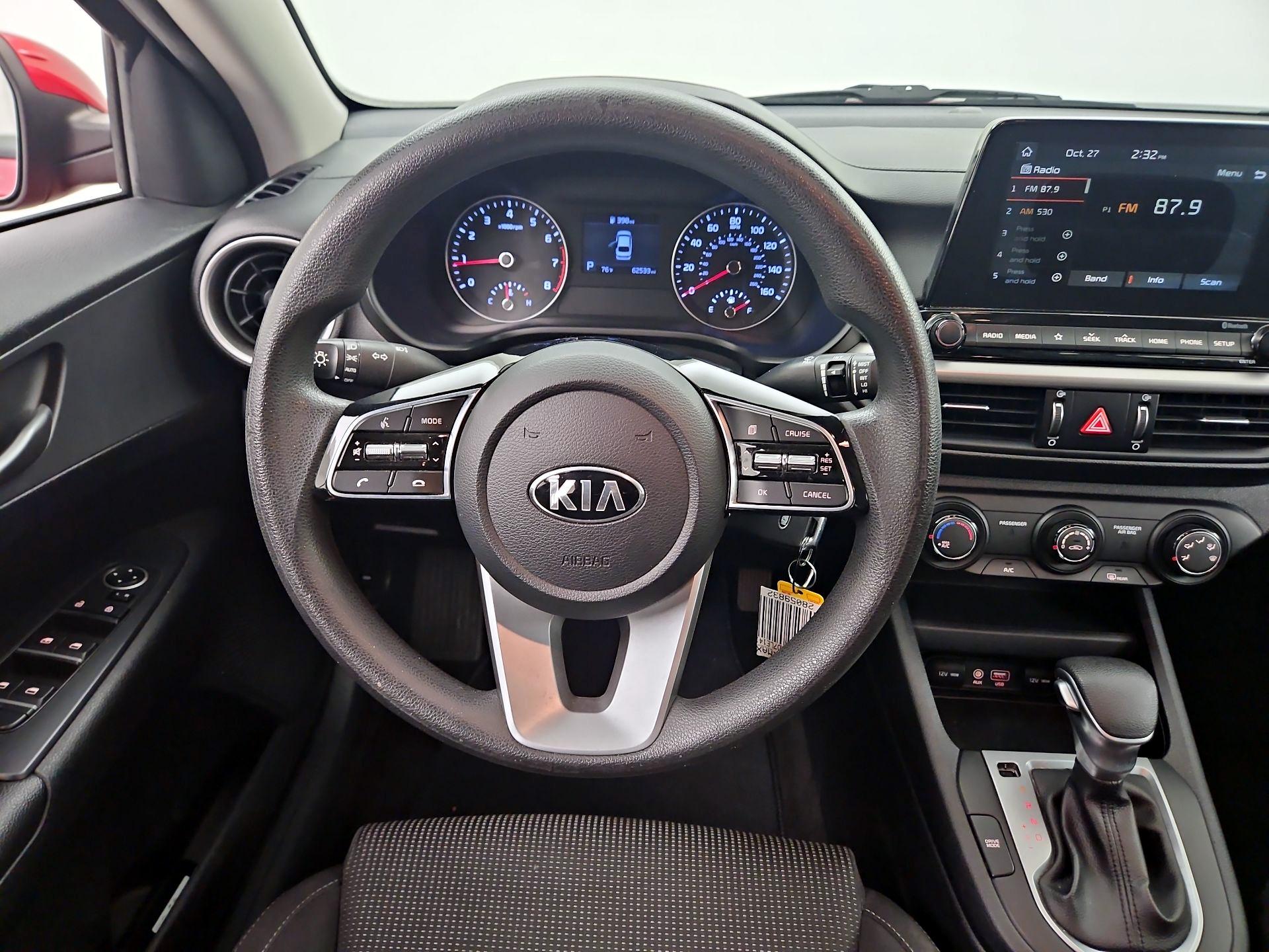 Thumbnail: 2020 Kia Forte - 10