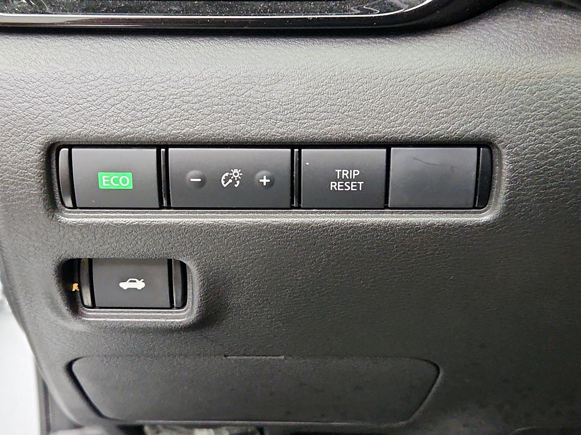 Thumbnail: 2023 Nissan Sentra - 13