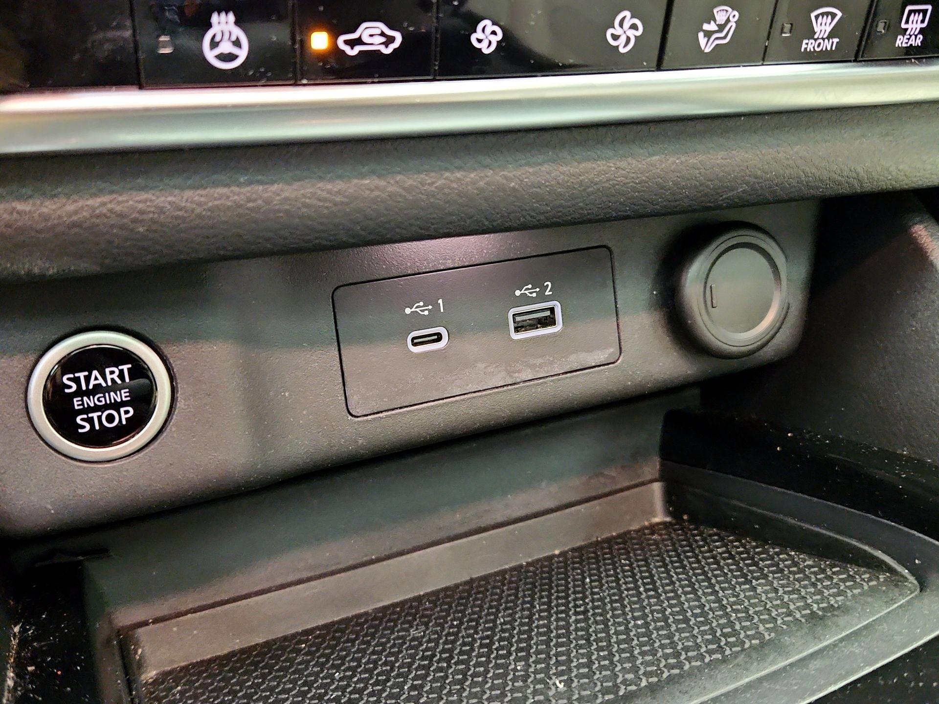 Thumbnail: 2022 Nissan Rogue - 18