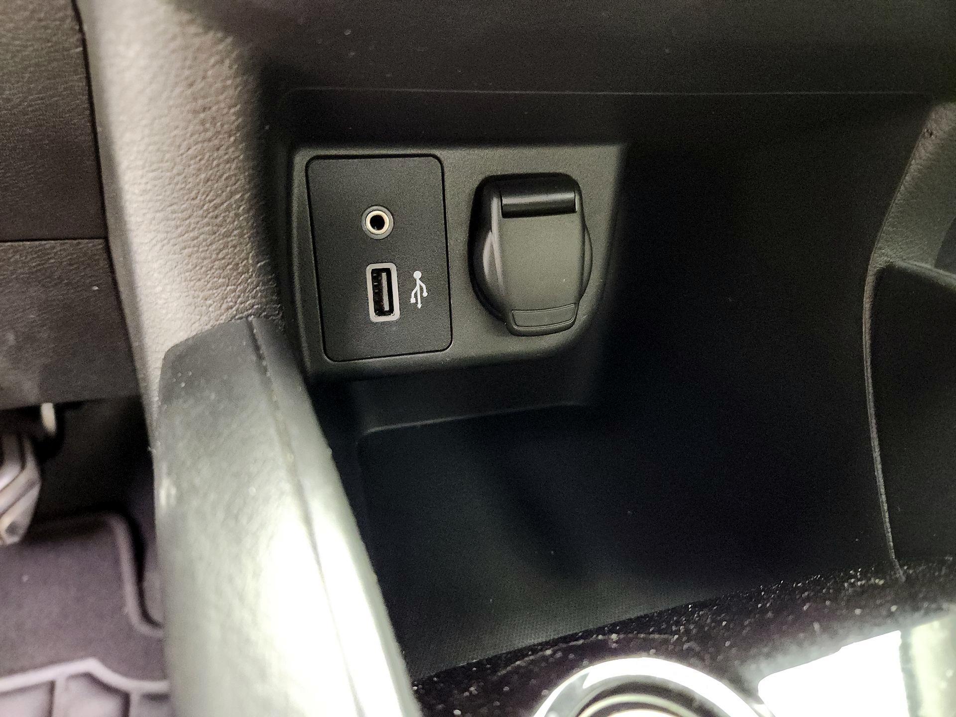 Thumbnail: 2021 Nissan Versa - 18