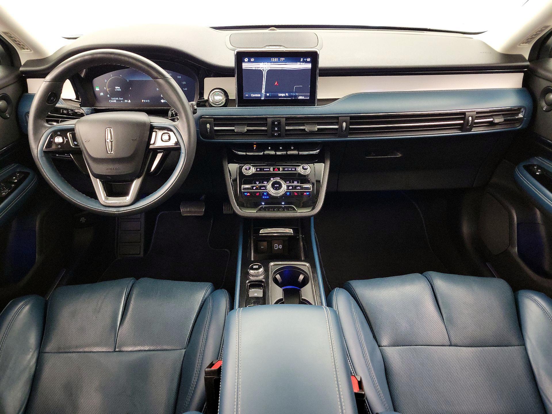 Thumbnail: 2021 Lincoln Corsair - 9