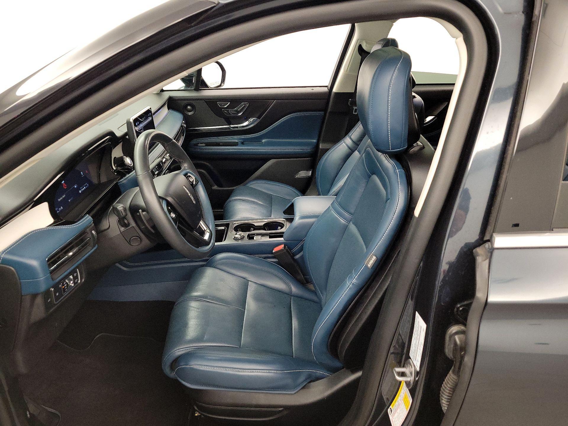 Thumbnail: 2021 Lincoln Corsair - 11