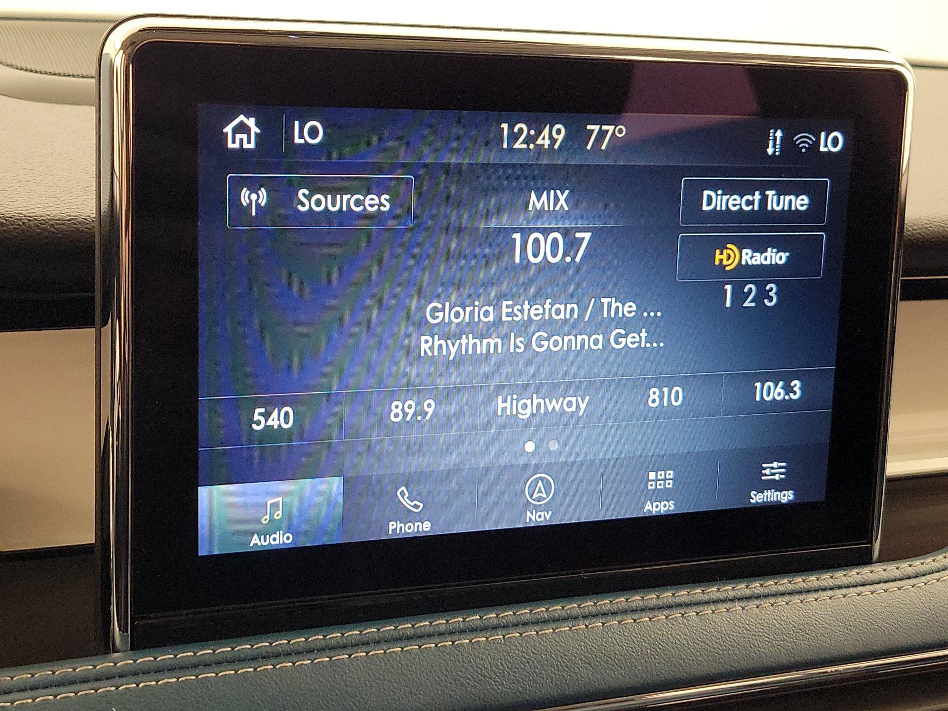 Thumbnail: 2021 Lincoln Corsair - 16