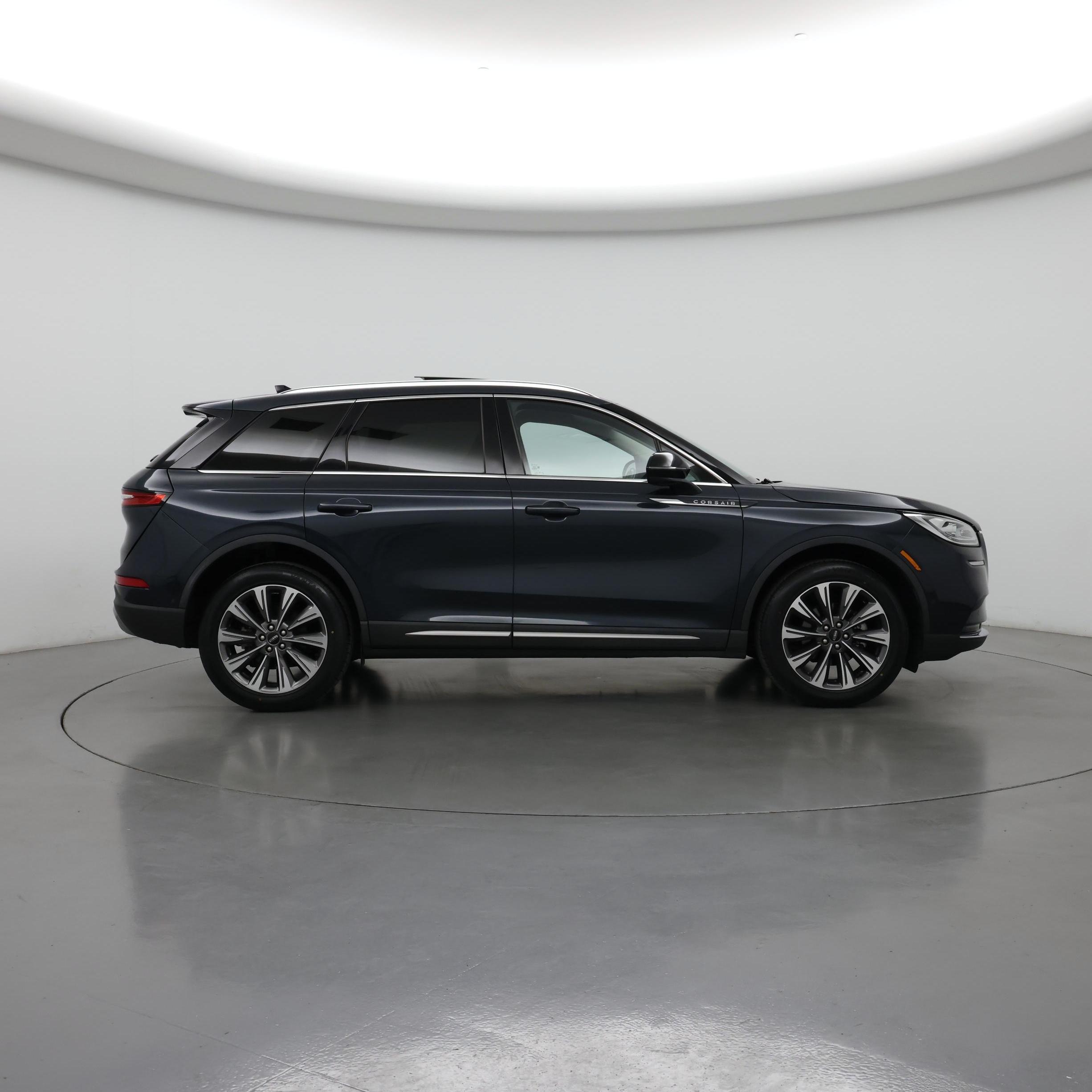 Thumbnail: 2021 Lincoln Corsair - 7