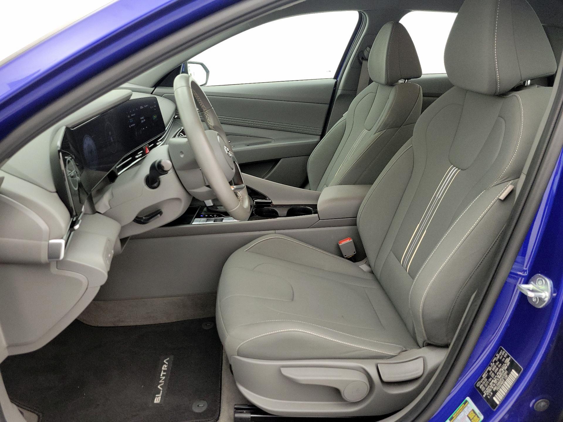 Thumbnail: 2023 Hyundai Elantra - 11