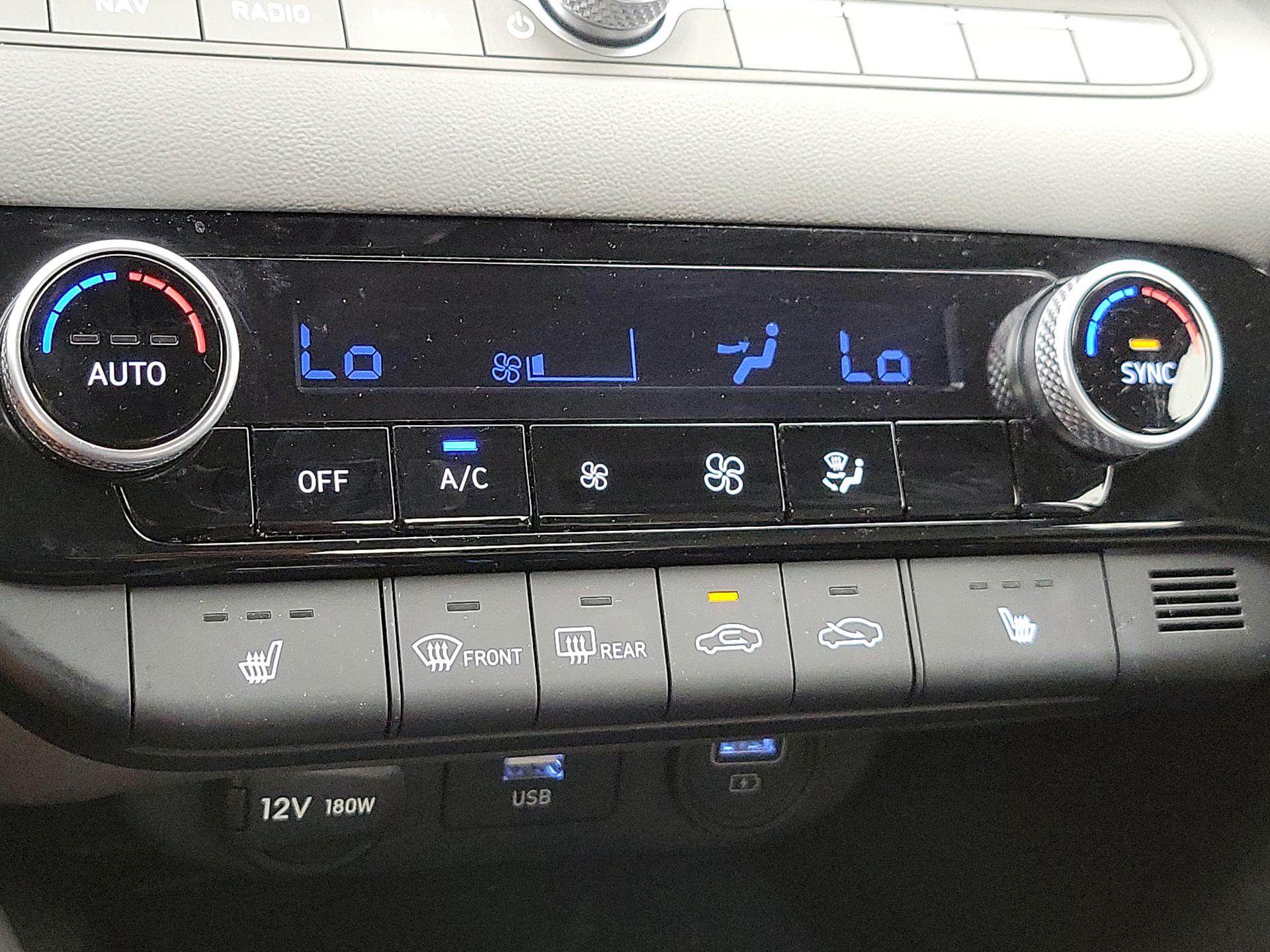 Thumbnail: 2023 Hyundai Elantra - 17