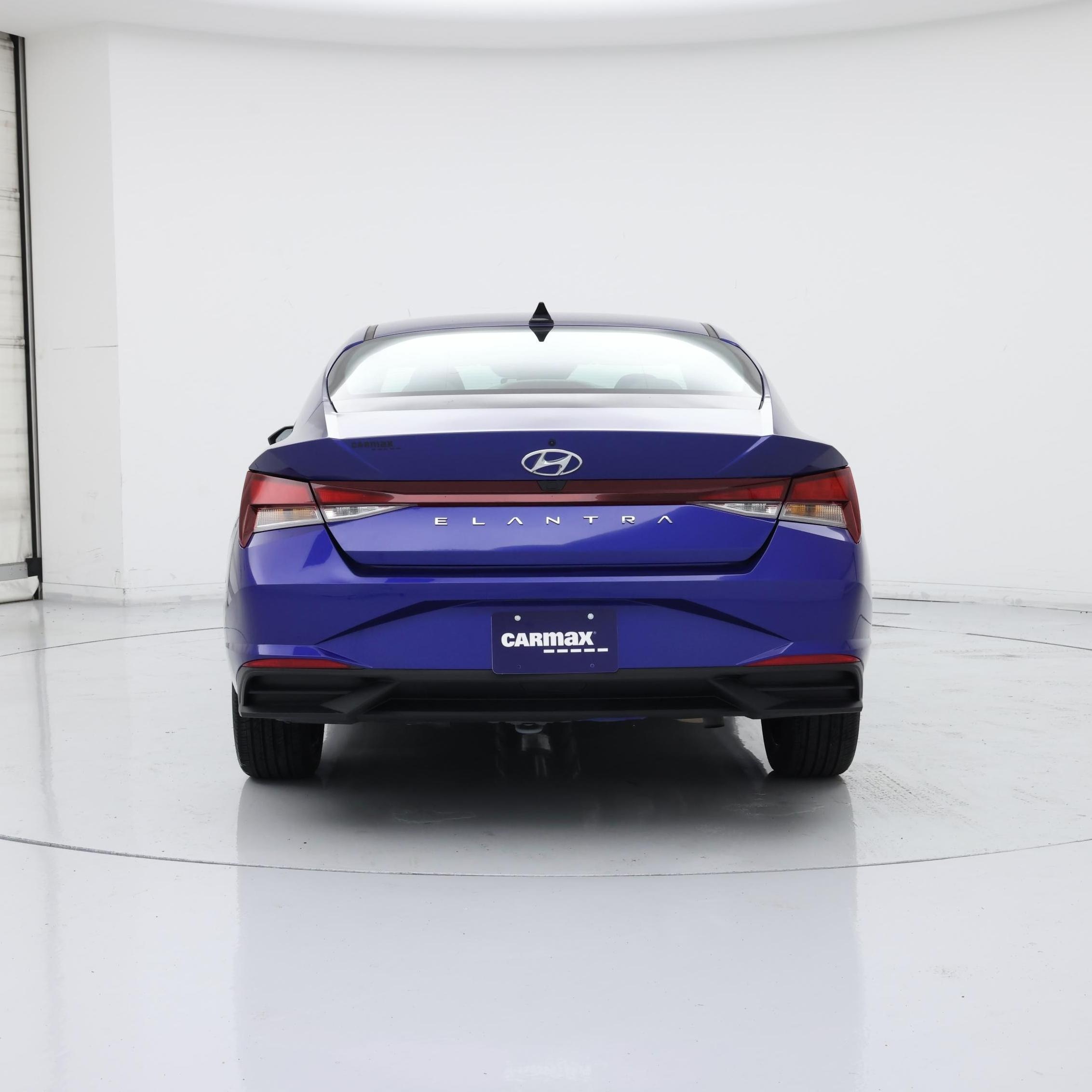 Thumbnail: 2023 Hyundai Elantra - 6