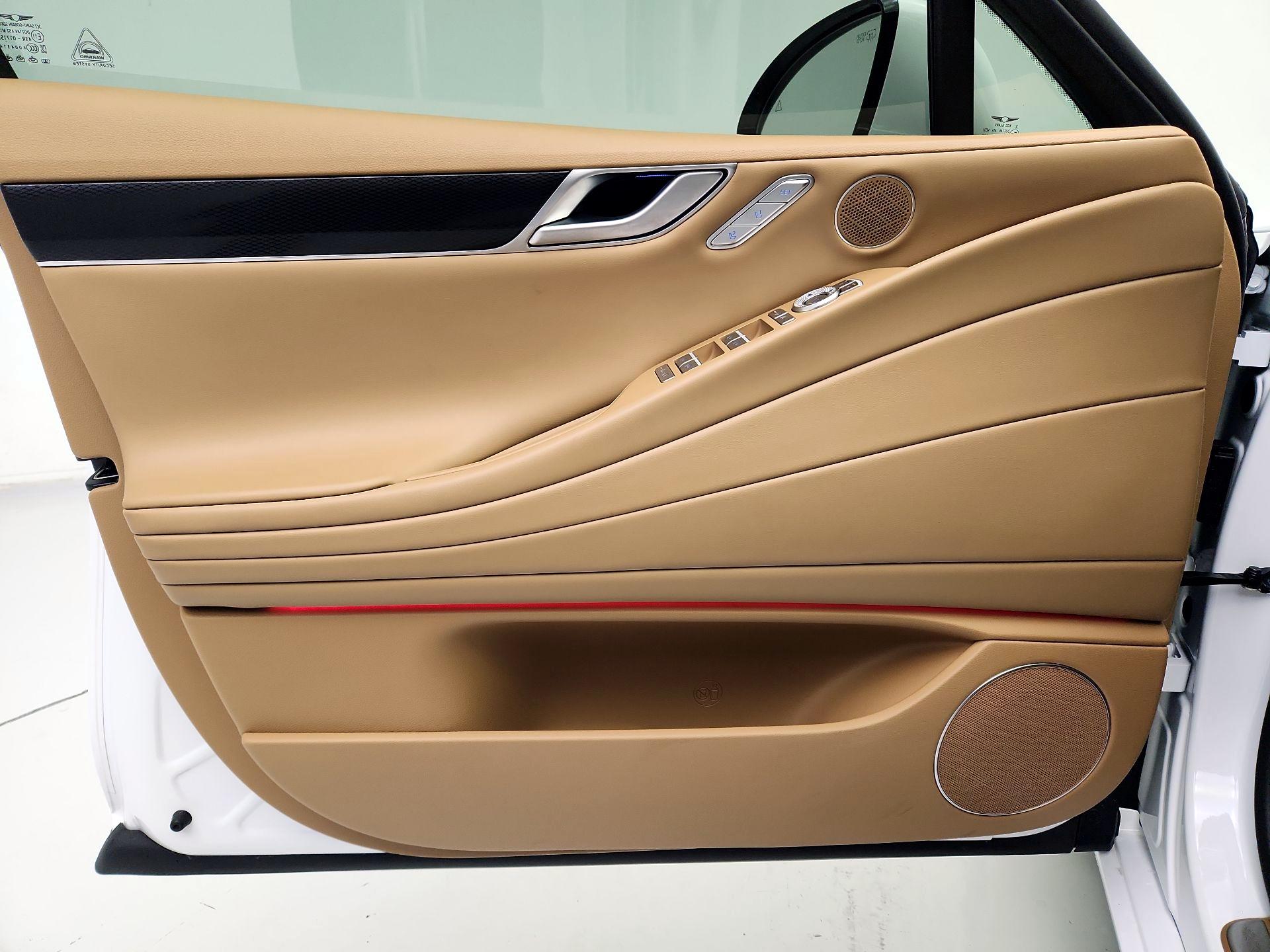 Thumbnail: 2025 Genesis G80 - 12