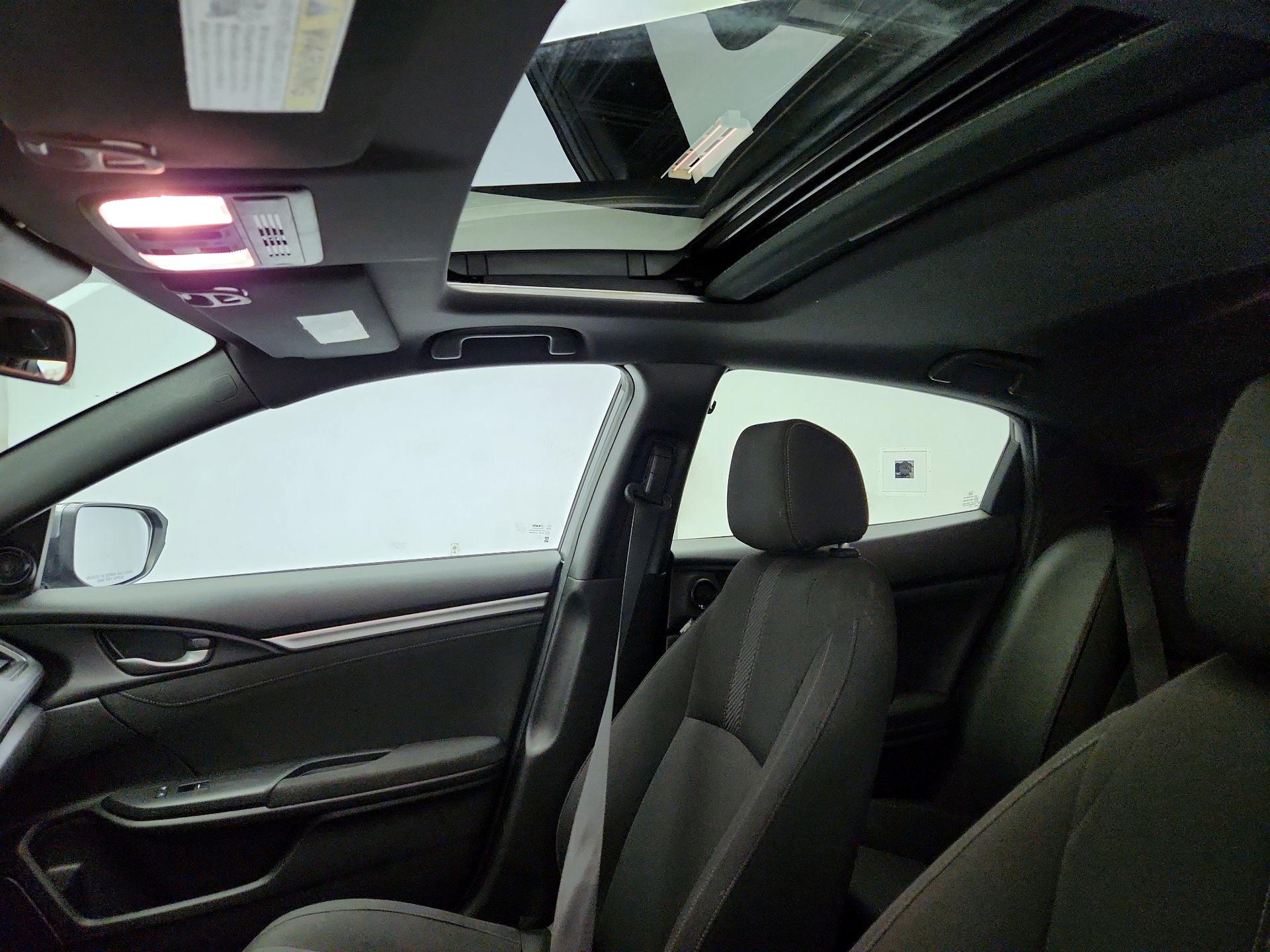 Thumbnail: 2019 Honda Civic - 19