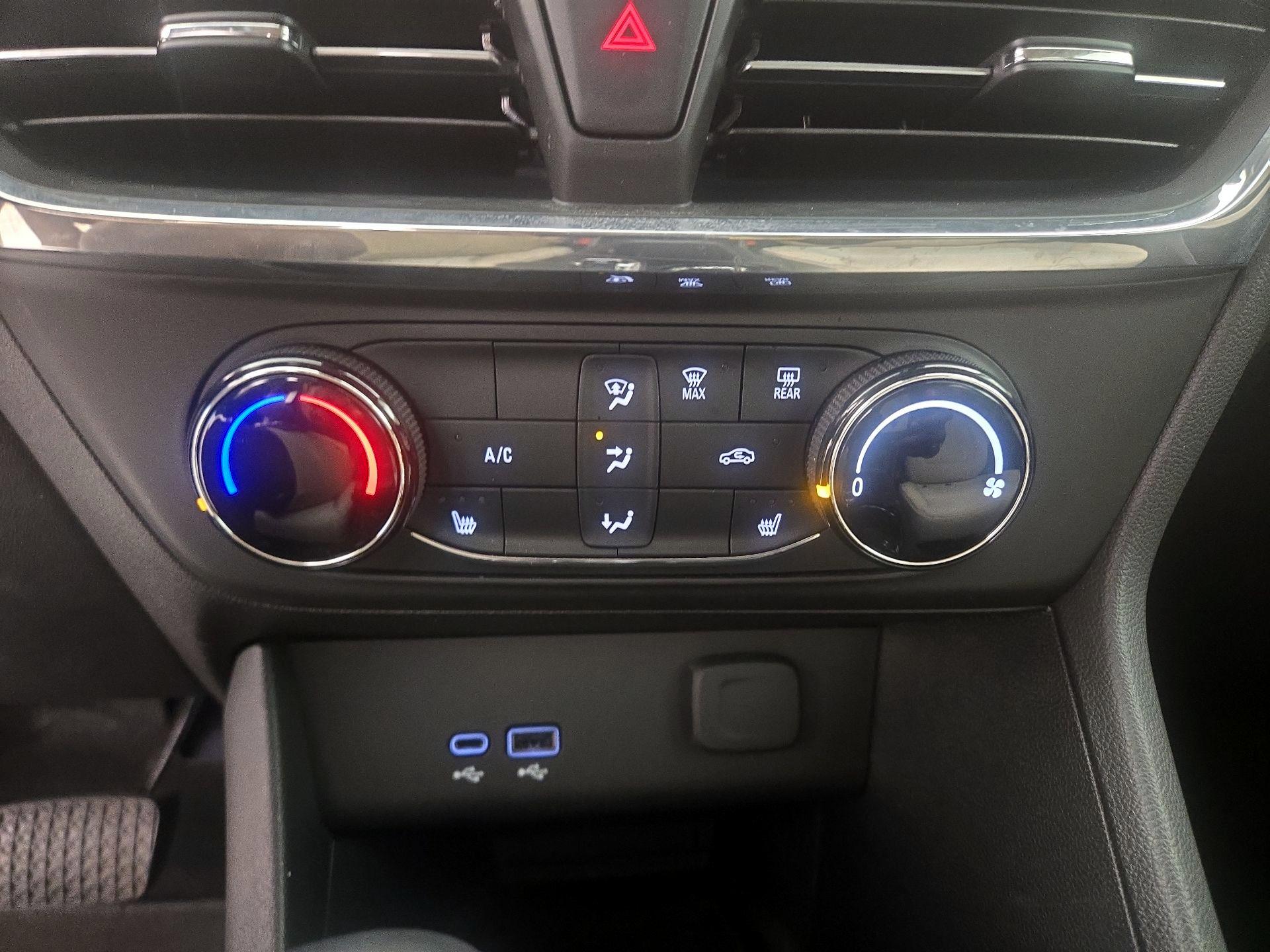 Thumbnail: 2025 Buick Encore GX - 16