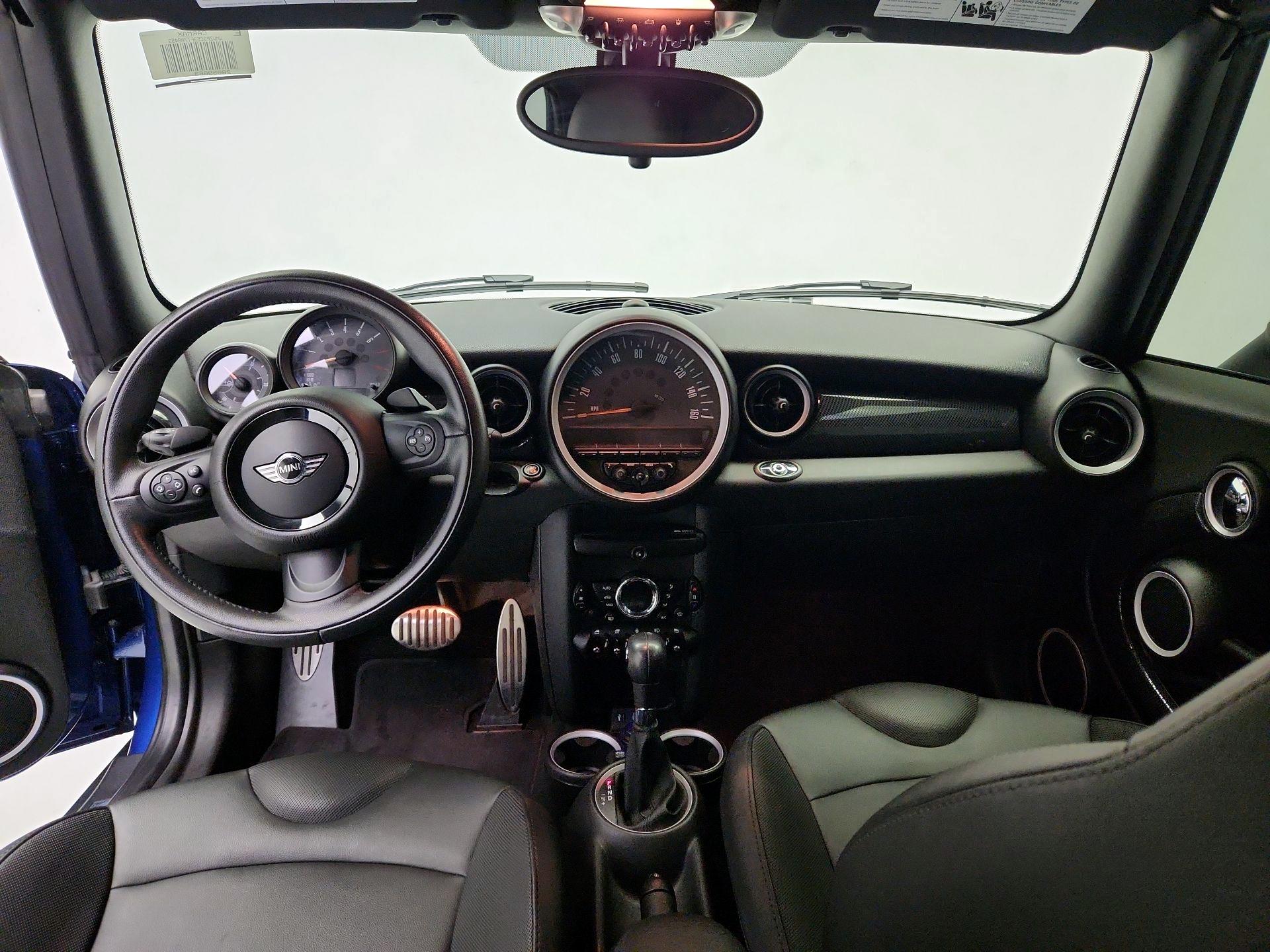 Thumbnail: 2015 MINI Cooper - 9
