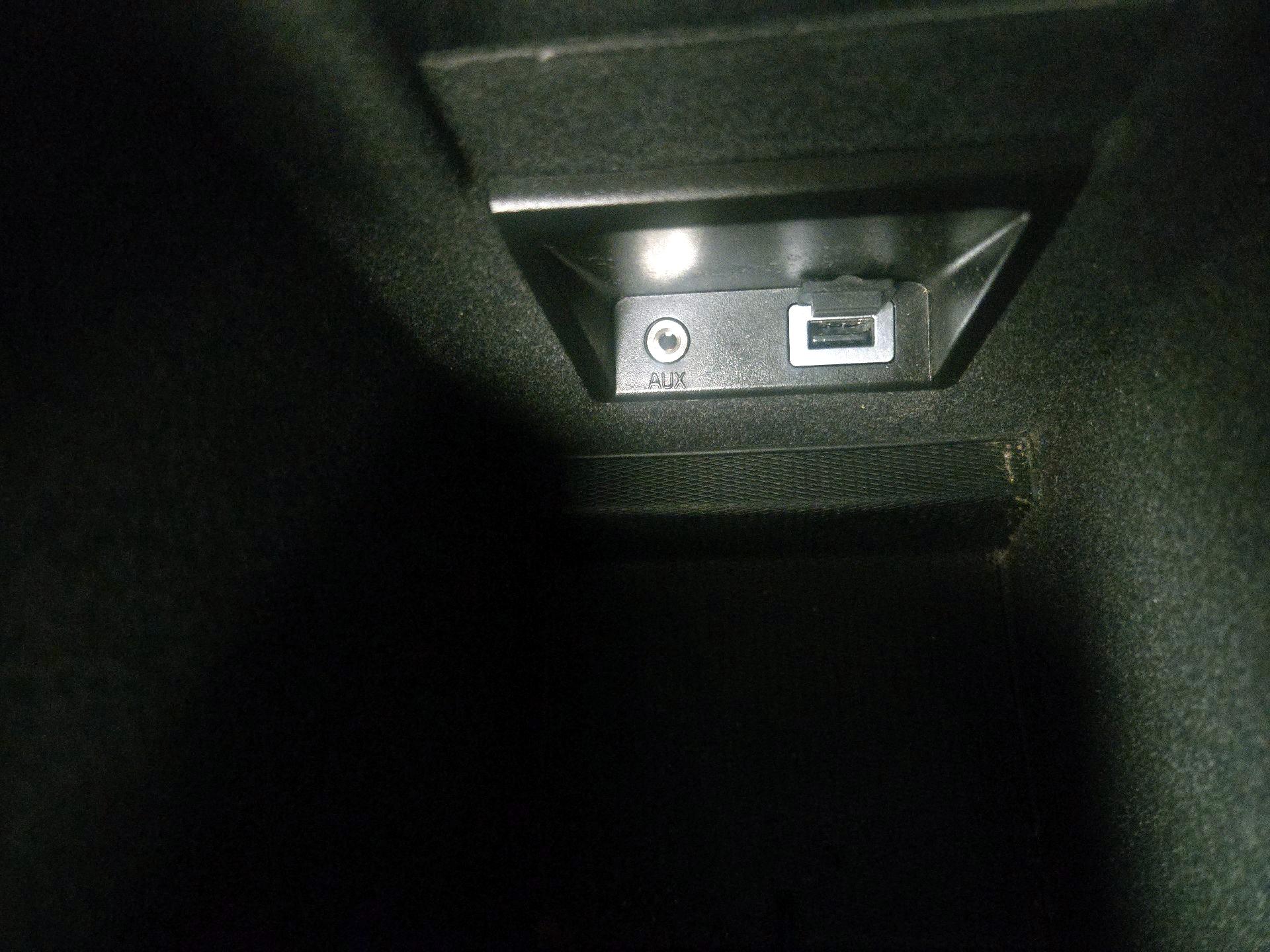 Thumbnail: 2016 Volvo XC60 - 19