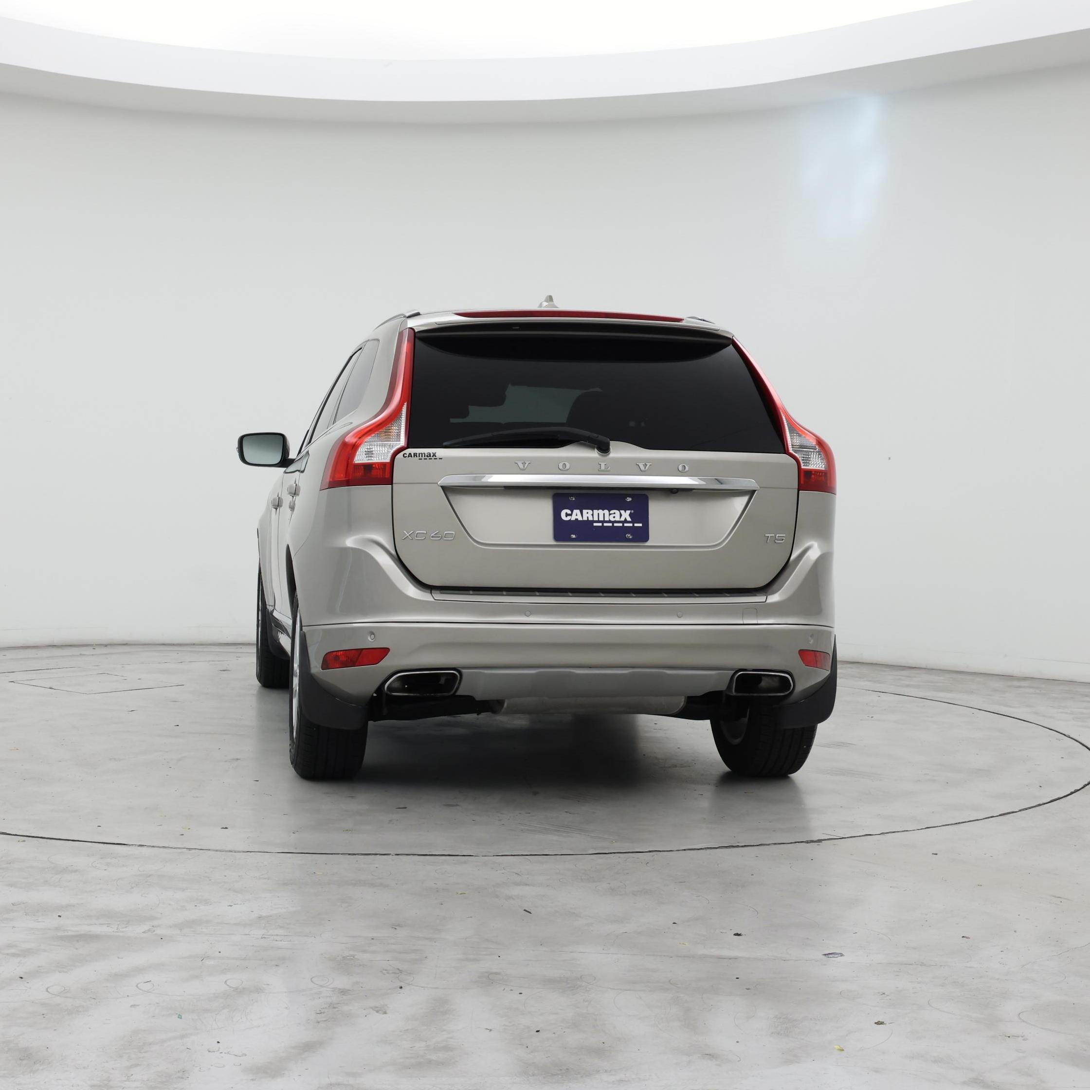 Thumbnail: 2016 Volvo XC60 - 6