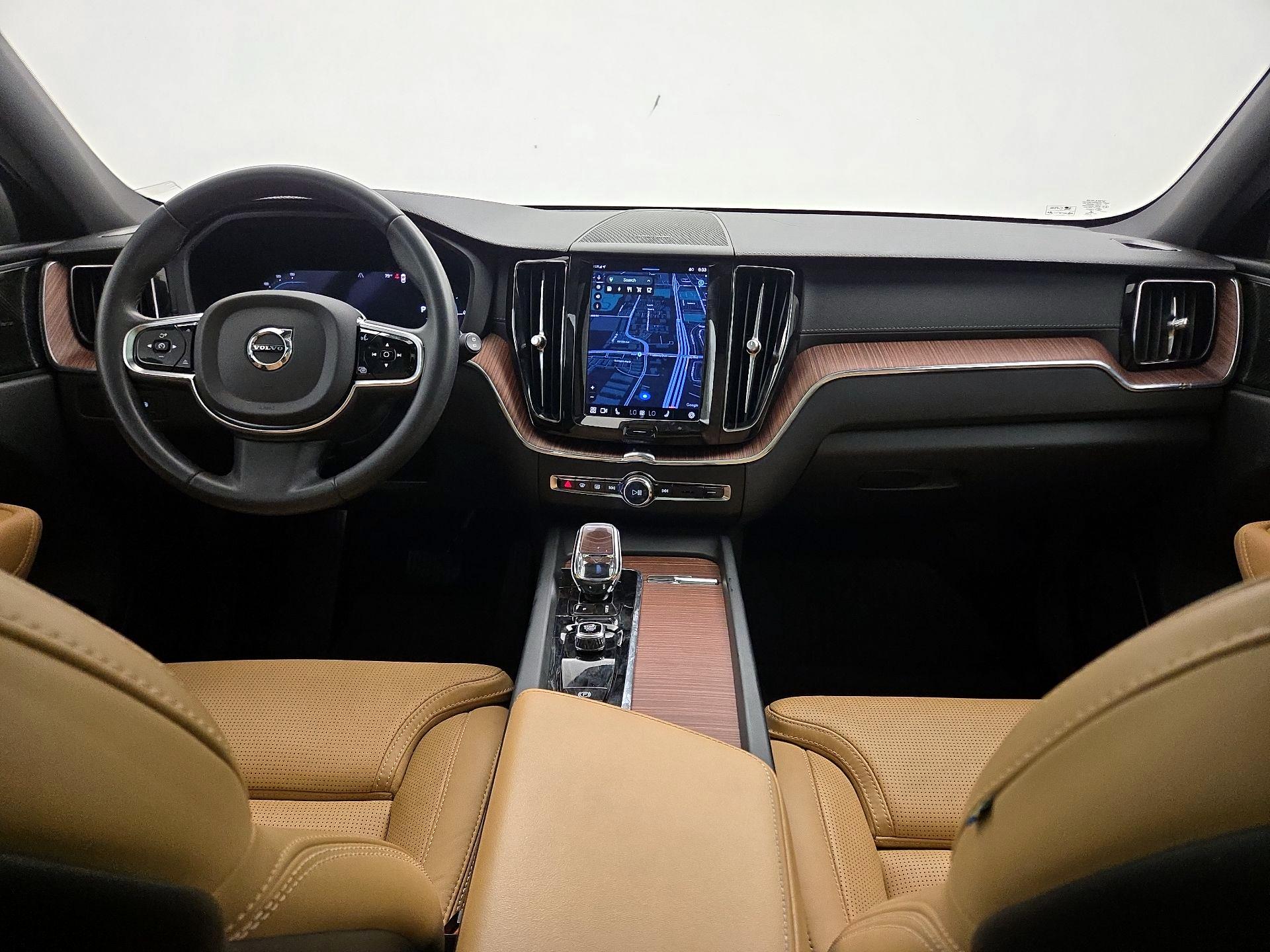 Thumbnail: 2023 Volvo XC60 - 9