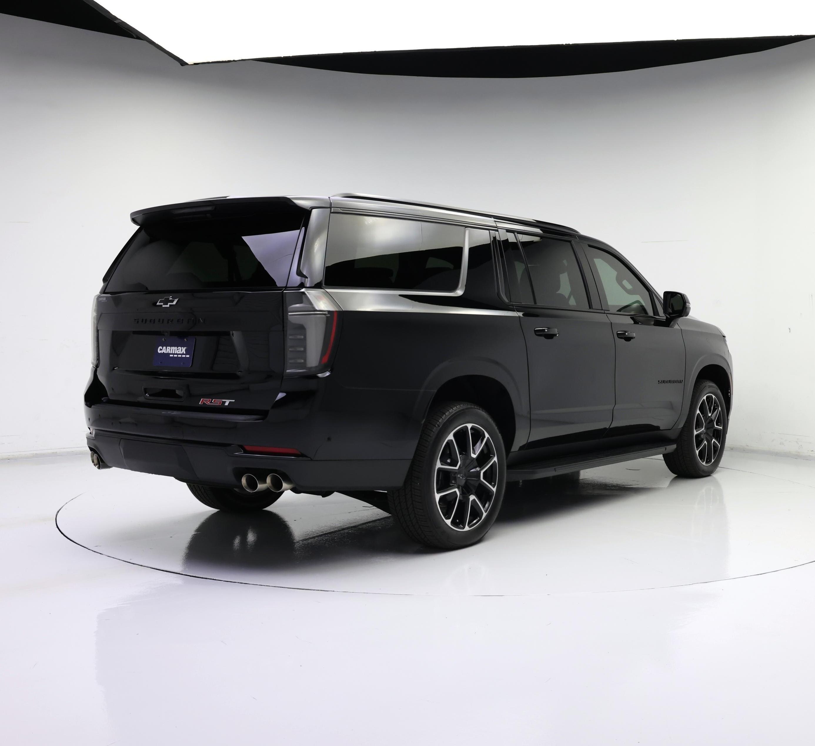 Thumbnail: 2025 Chevrolet Suburban - 8
