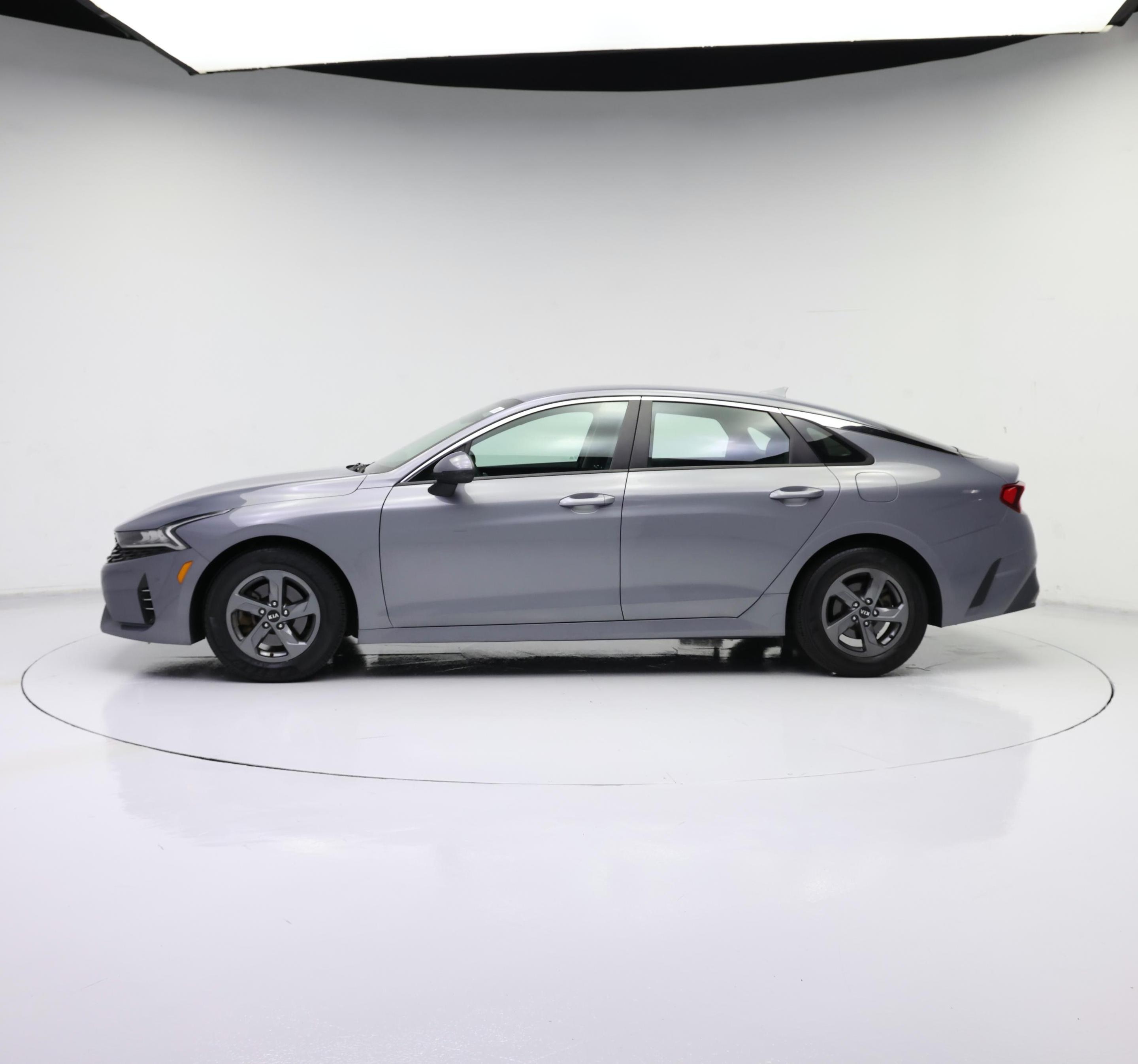 Thumbnail: 2021 Kia K5 - 3