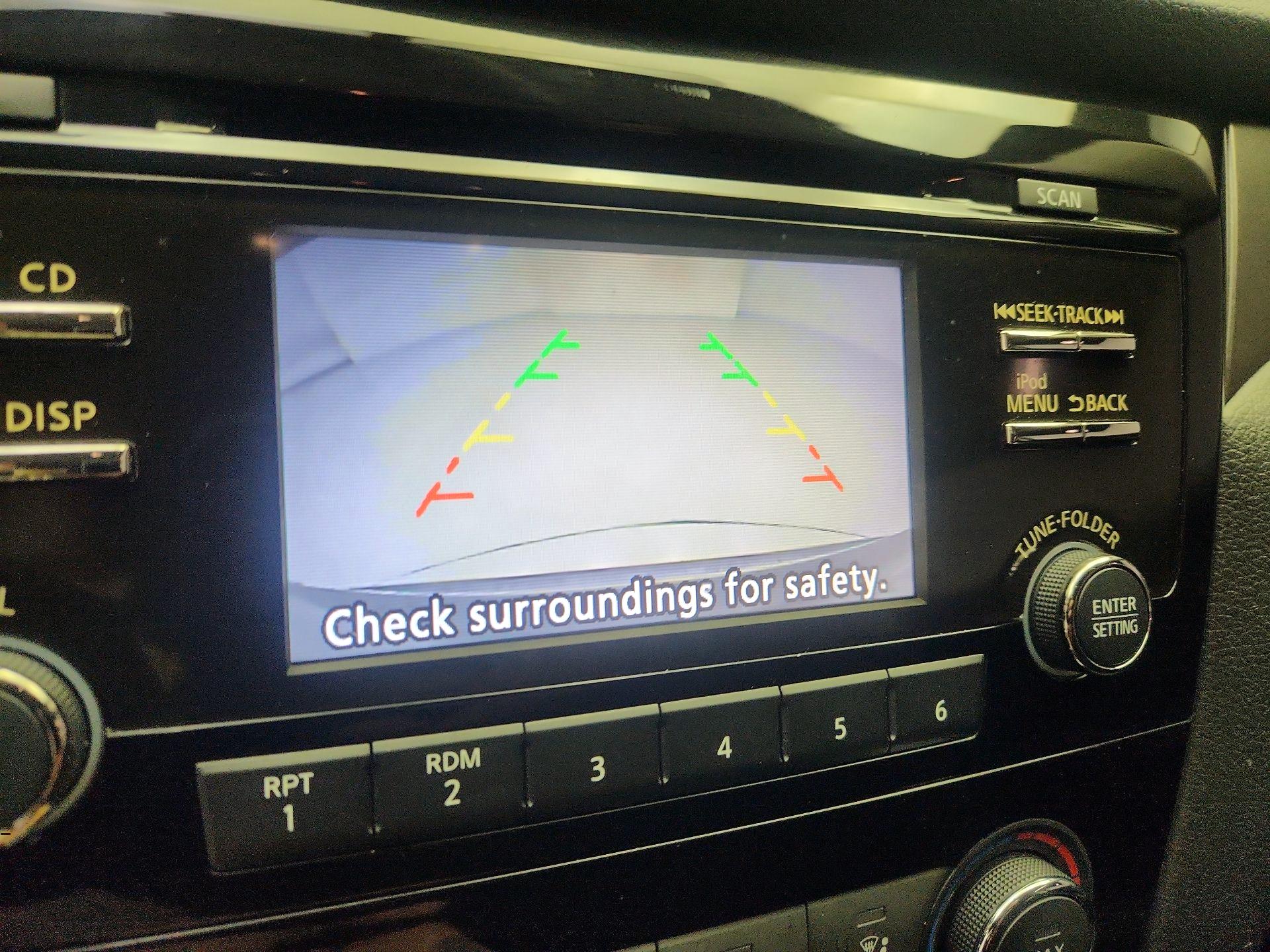 Thumbnail: 2015 Nissan Rogue - 14