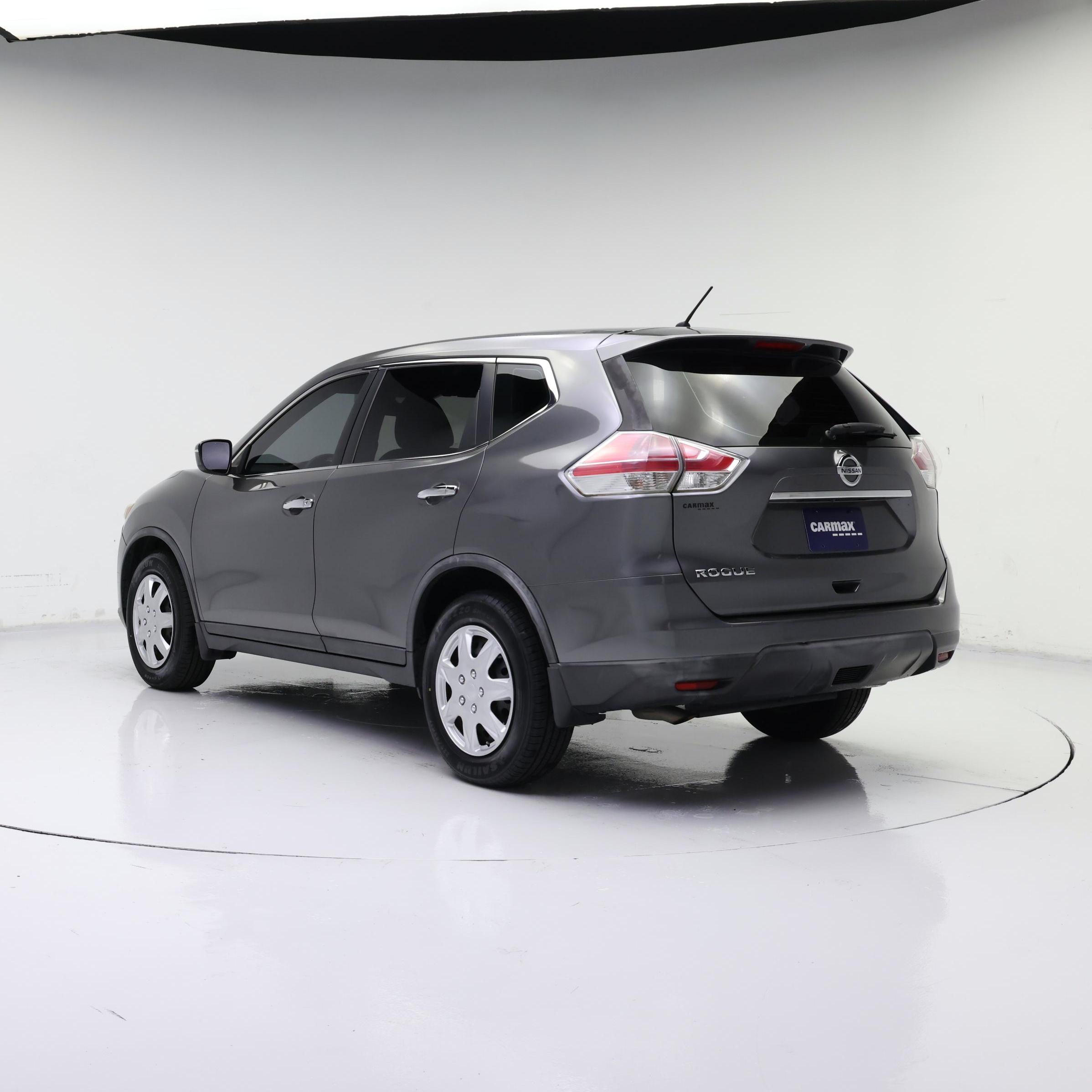 Thumbnail: 2015 Nissan Rogue - 2