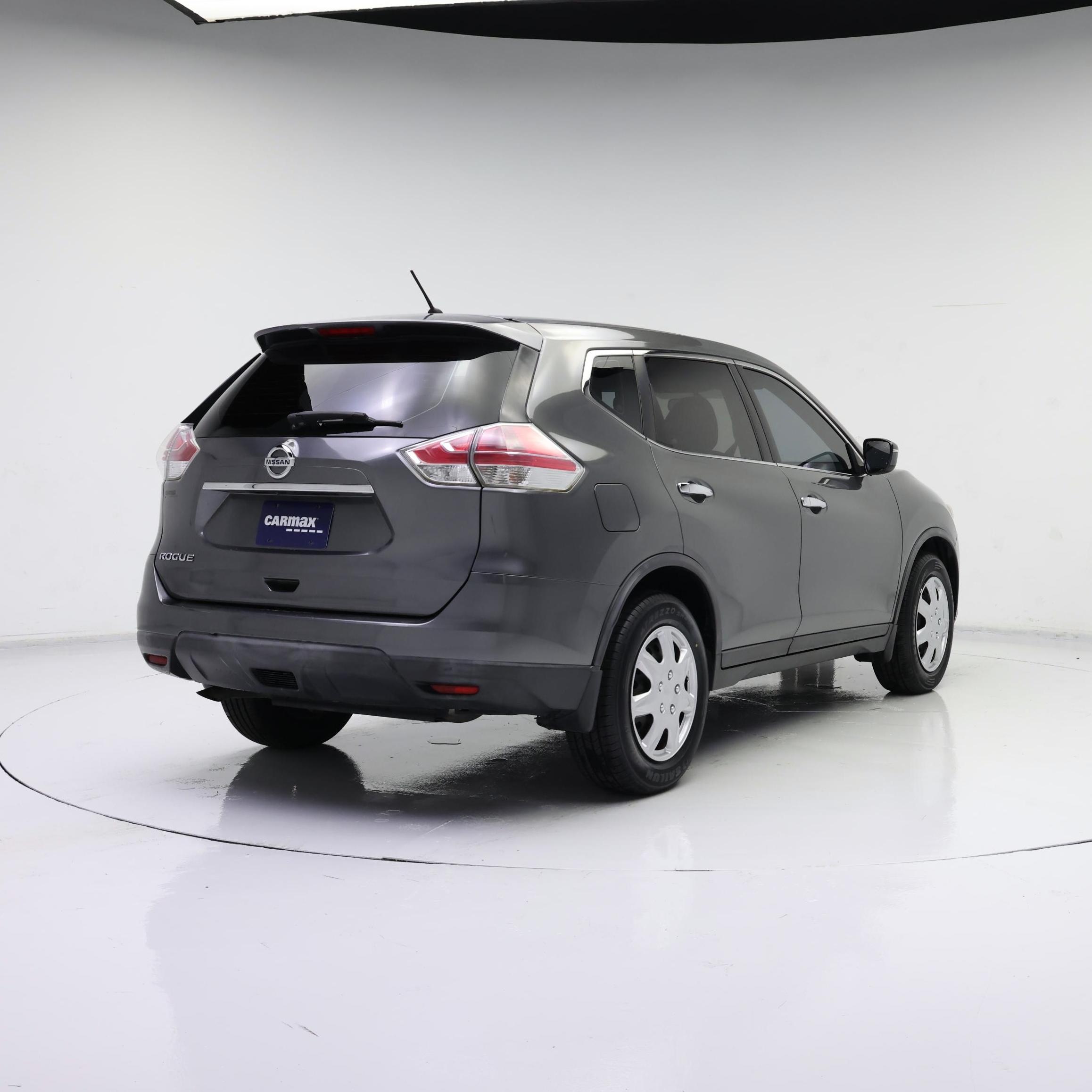 Thumbnail: 2015 Nissan Rogue - 8