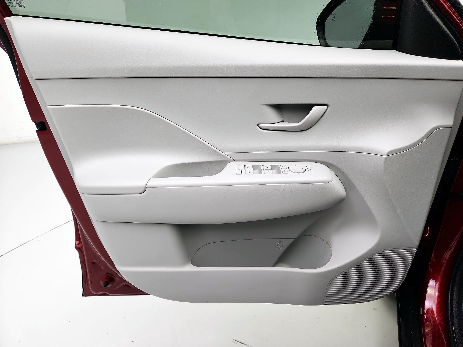 Thumbnail: 2025 Hyundai Kona - 12