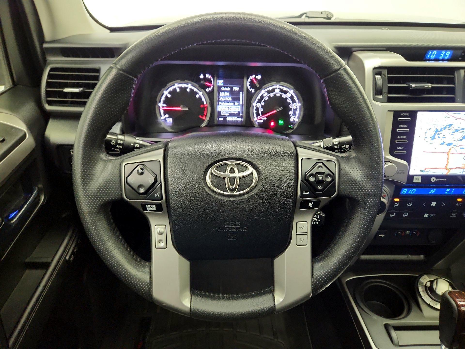 Thumbnail: 2020 Toyota 4Runner - 10