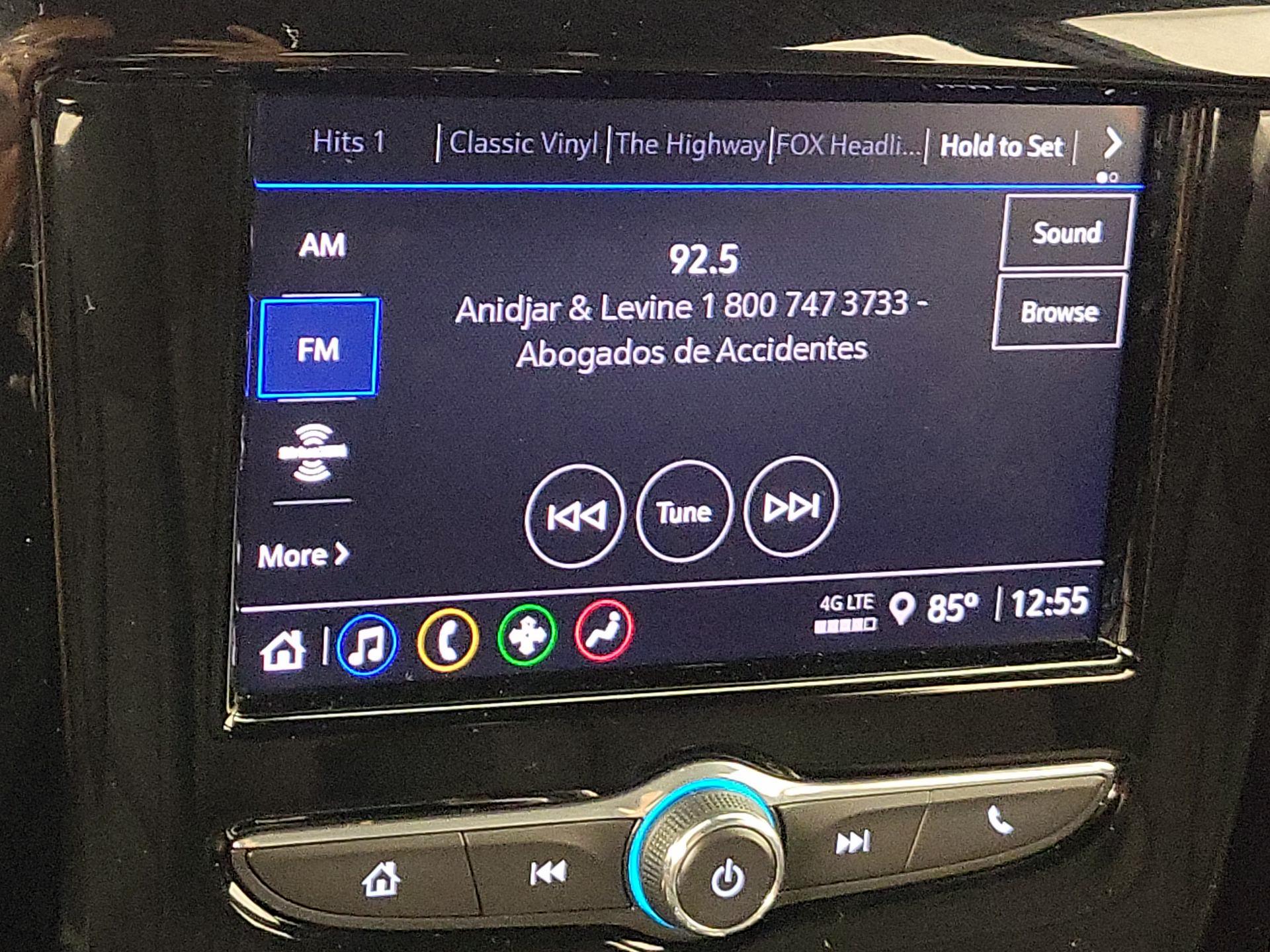 Thumbnail: 2023 Chevrolet Traverse - 15