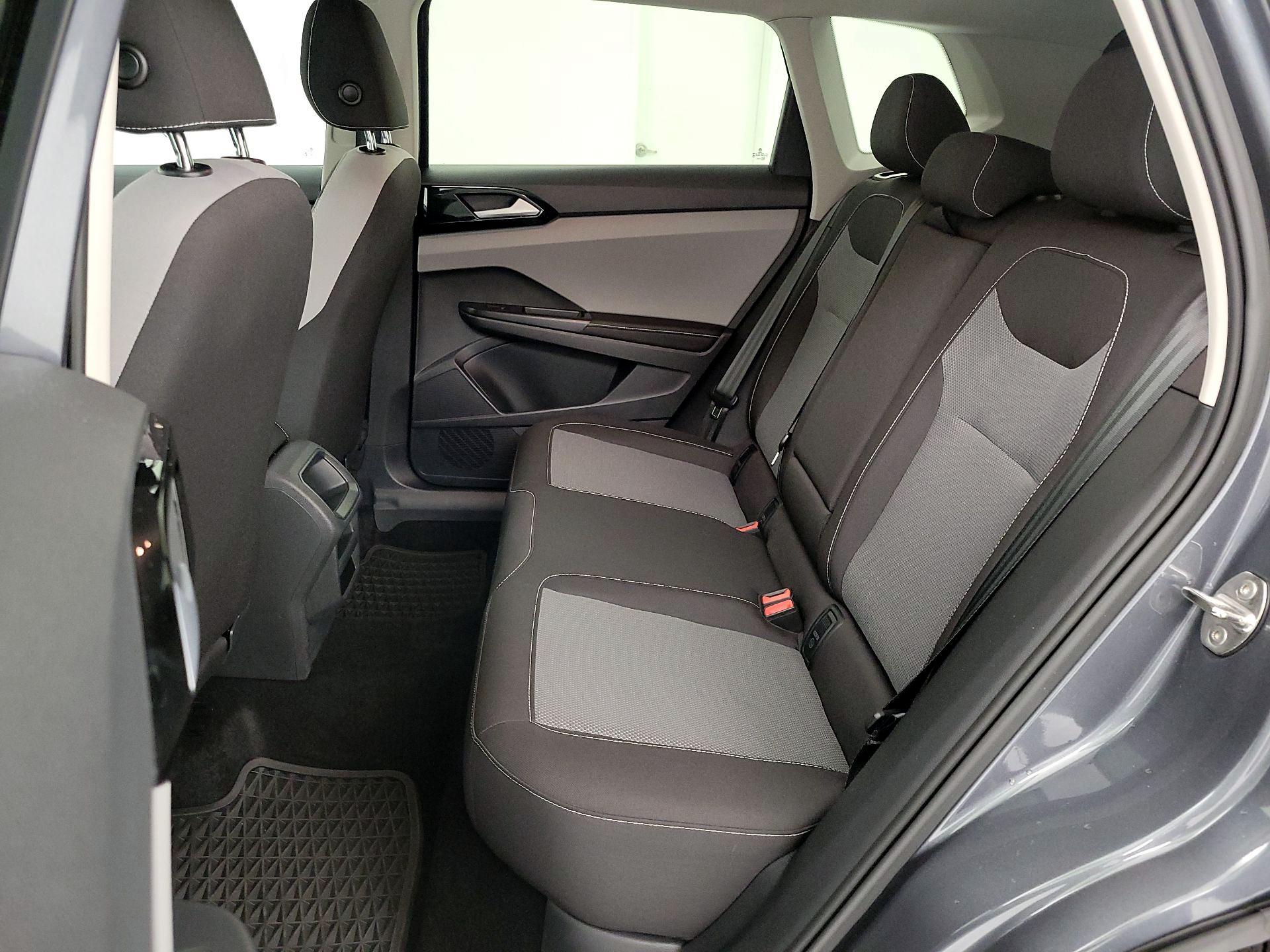 Thumbnail: 2024 Volkswagen Taos - 19