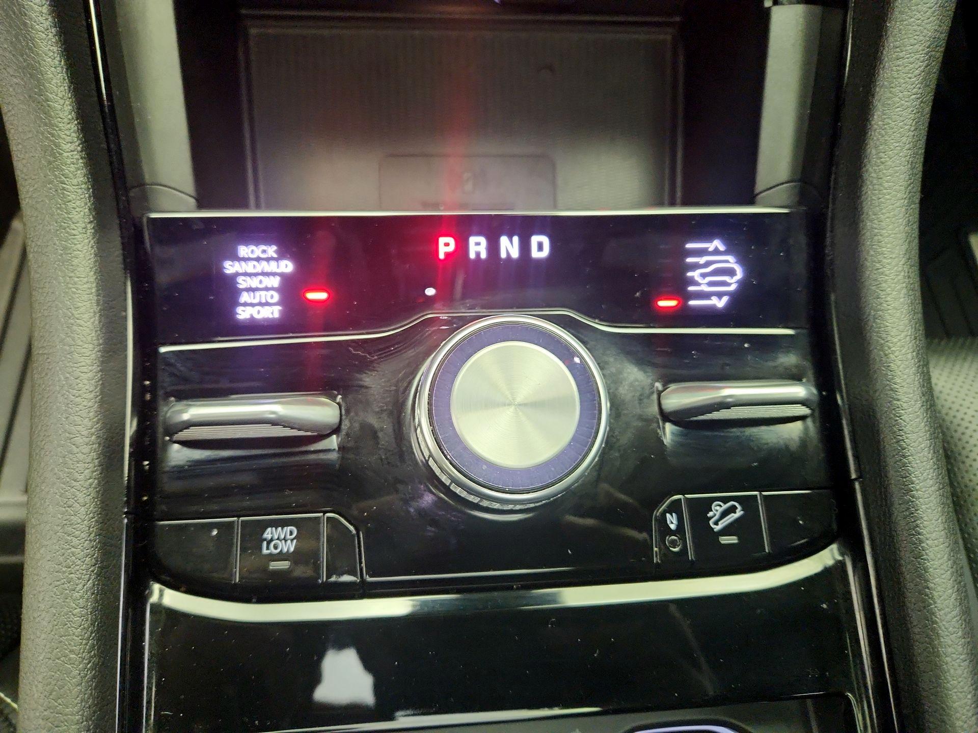 Thumbnail: 2024 Jeep Grand Cherokee - 16