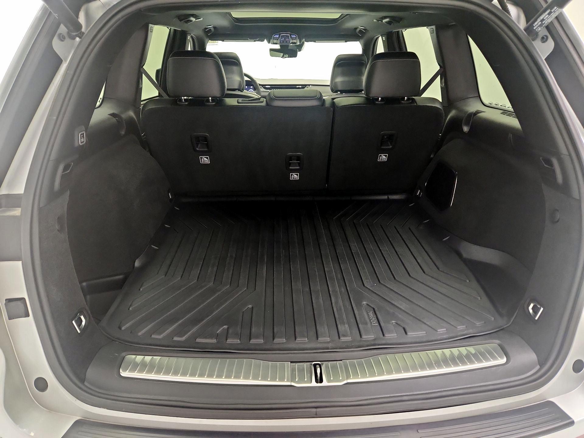 Thumbnail: 2024 Jeep Grand Cherokee - 20