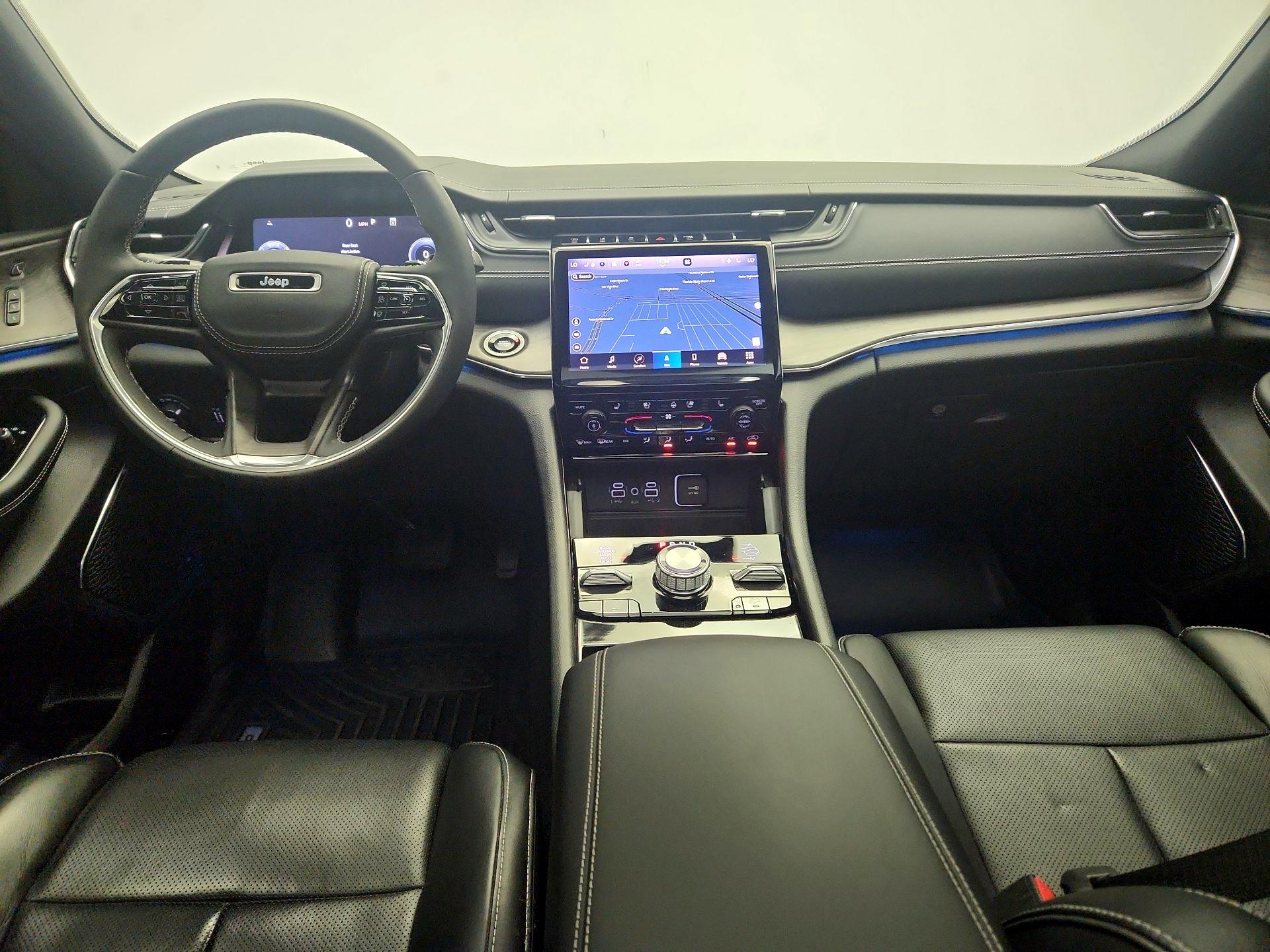 Thumbnail: 2024 Jeep Grand Cherokee - 8