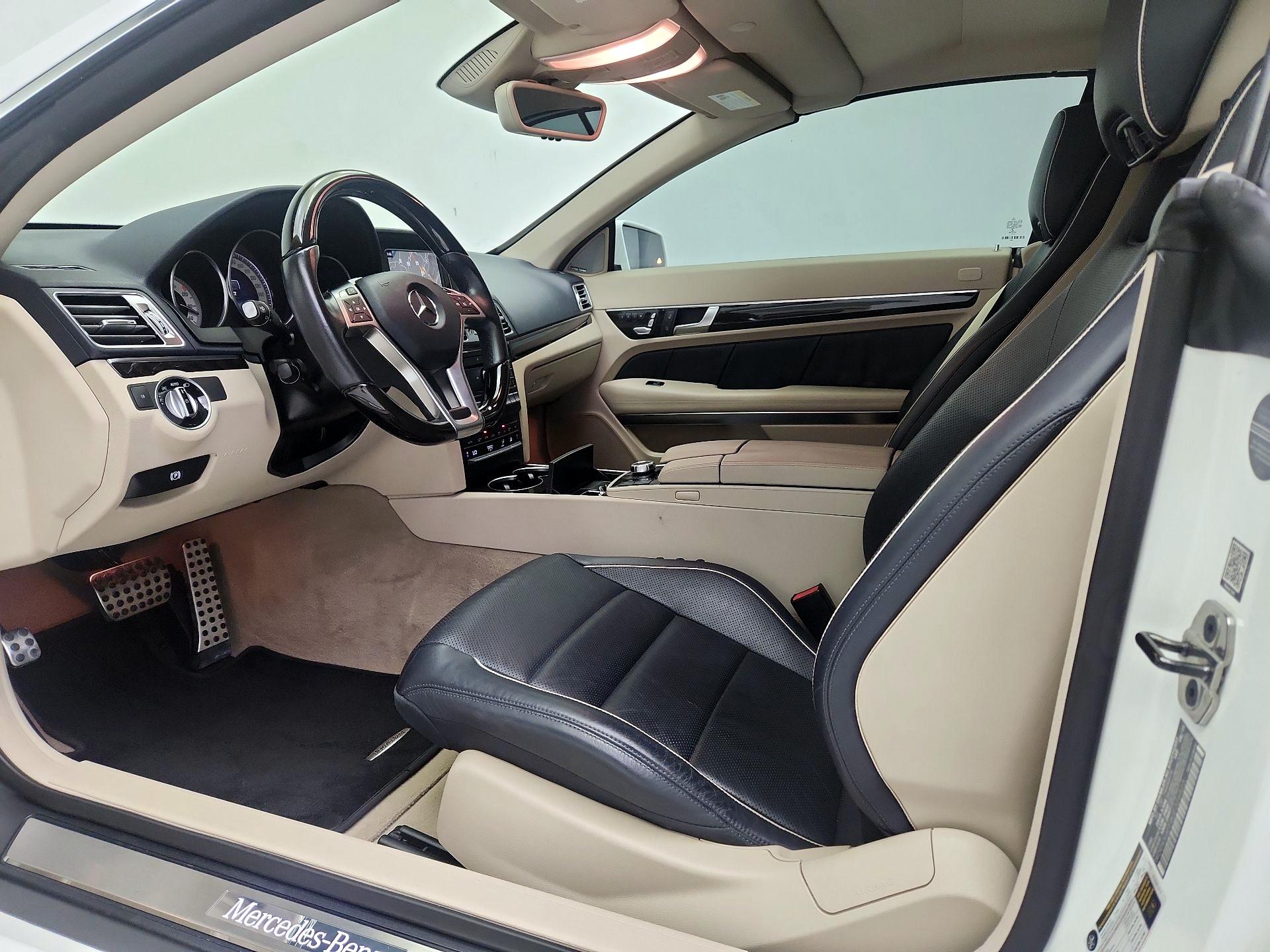 Thumbnail: 2016 Mercedes-Benz E-Class - 11