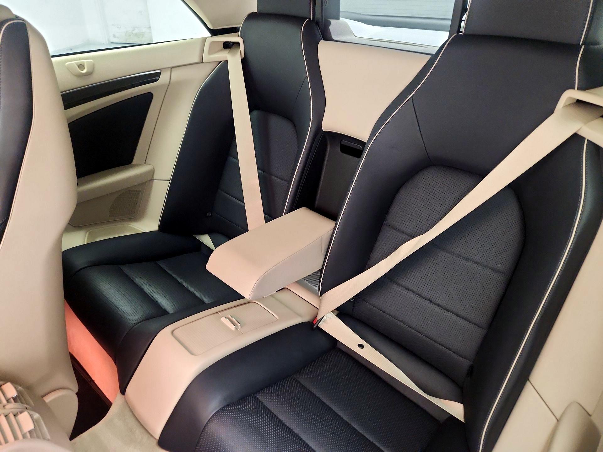 Thumbnail: 2016 Mercedes-Benz E-Class - 20