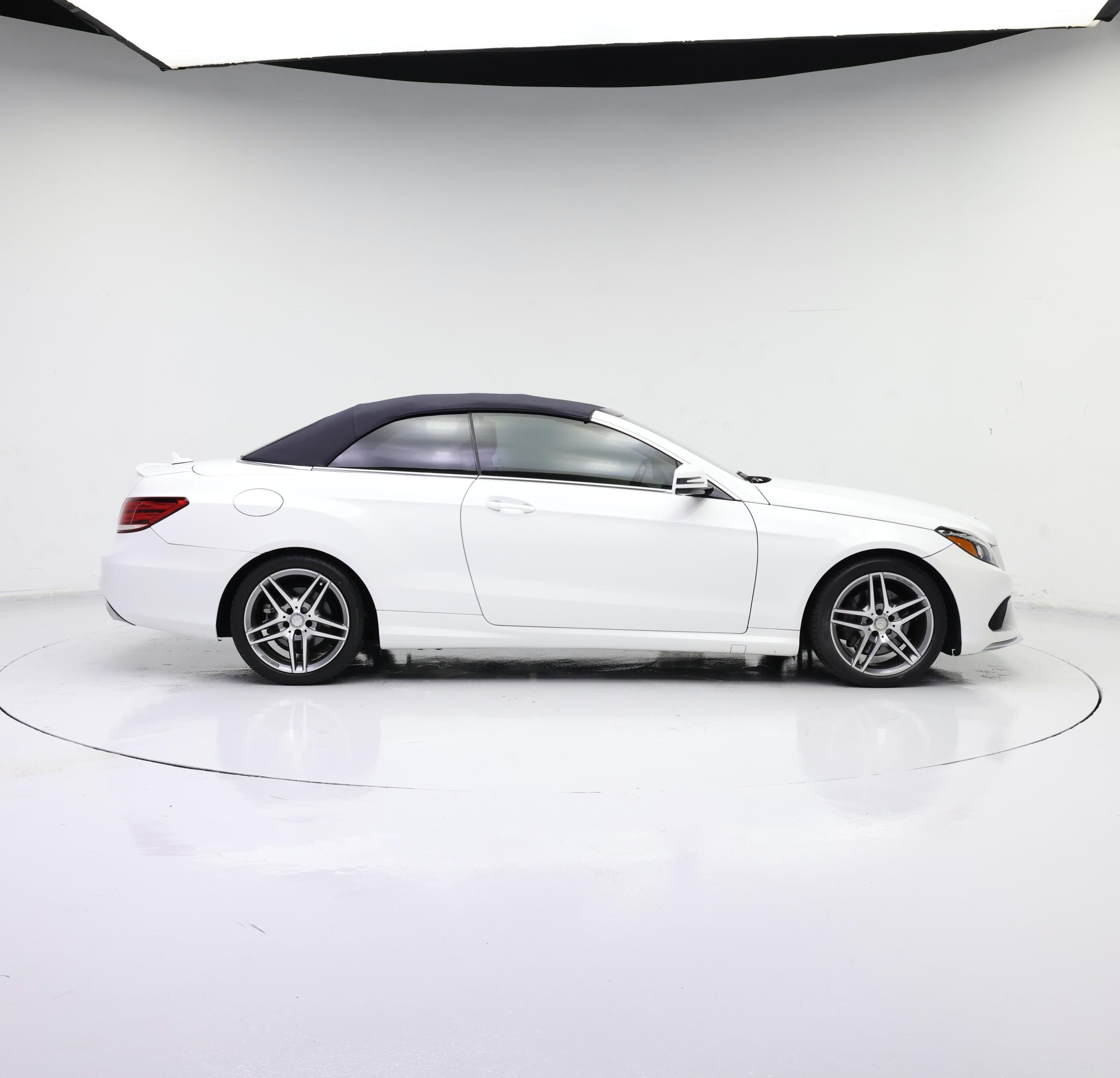 Thumbnail: 2016 Mercedes-Benz E-Class - 7