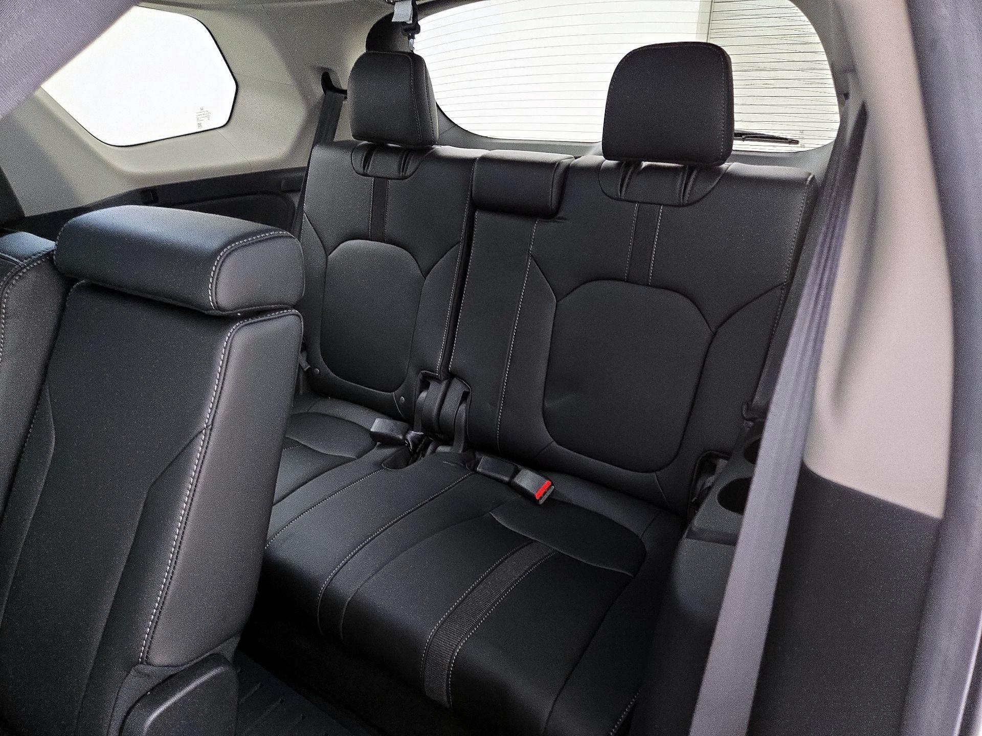 Thumbnail: 2025 Honda Pilot - 20